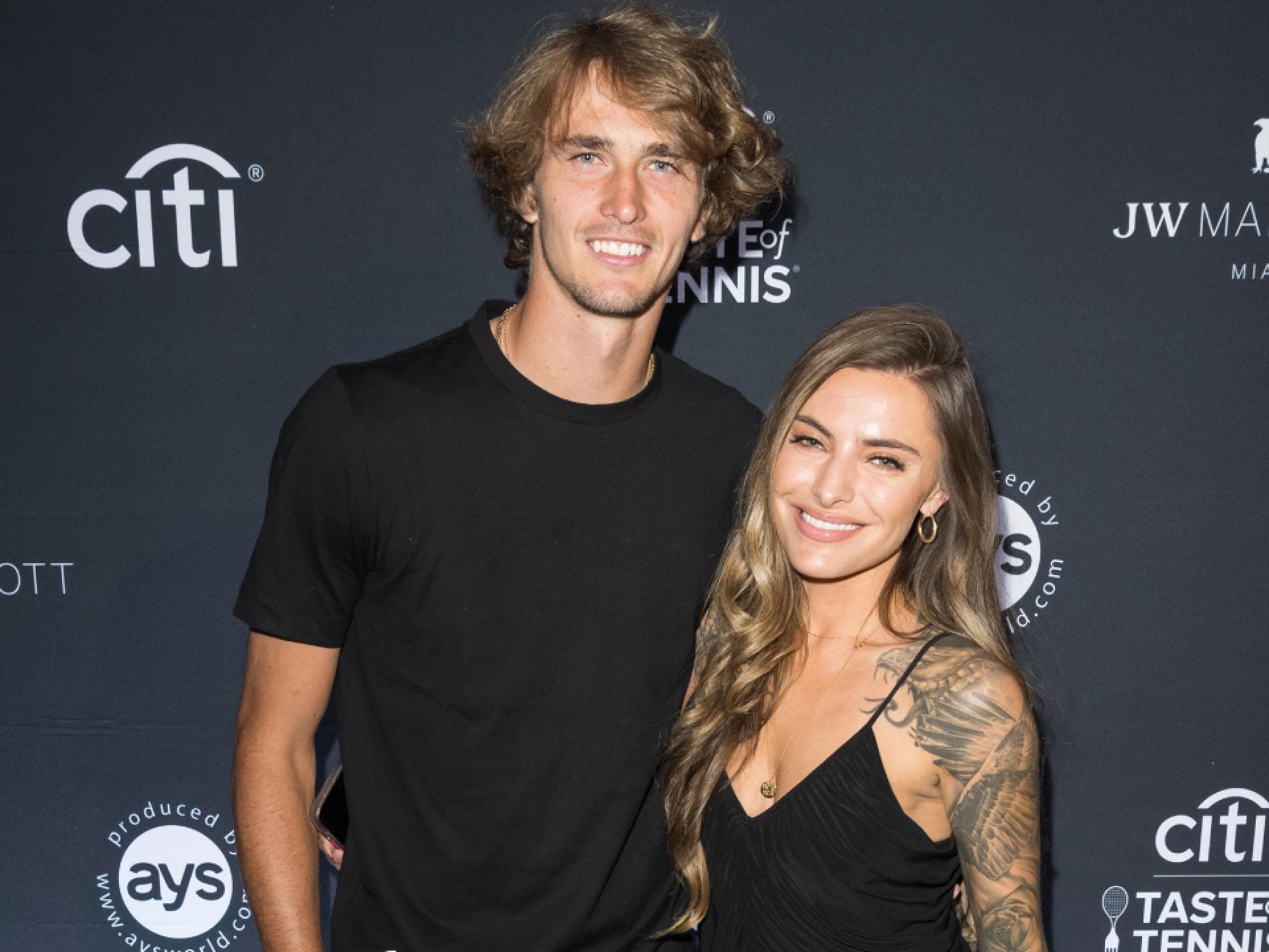 1920x1440 Alexander Zverev: Sophia Thomalla packt über ihn aus