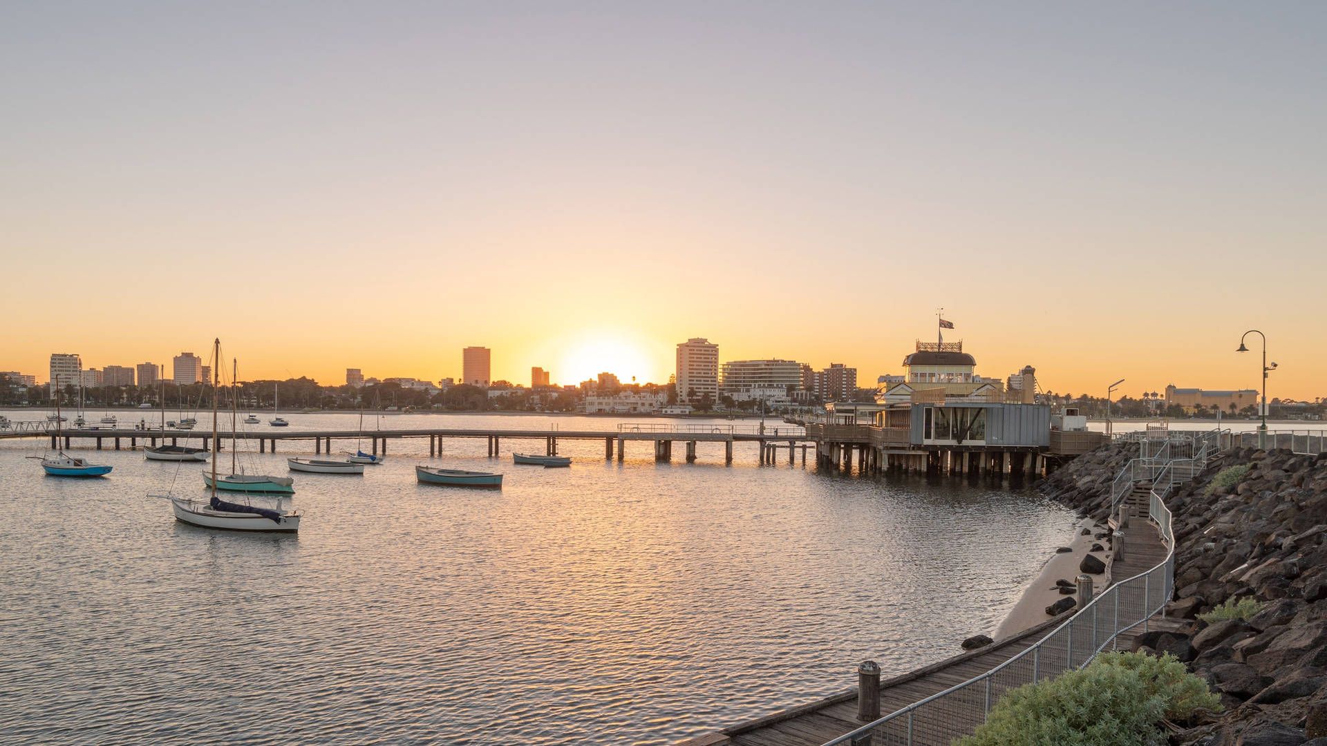 1920x1080 Download Melbourne St. Kilda Beach Wallpaper