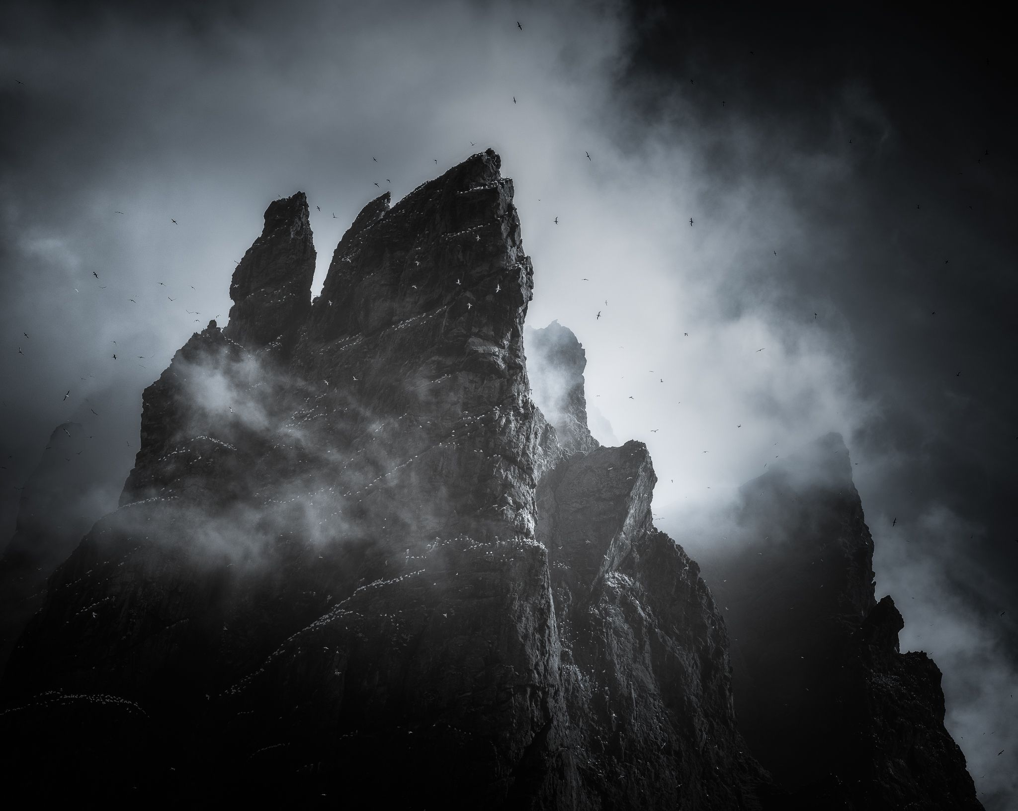 2048x1632 Boreray, St Kilda. Scott Robinson. On Landscape