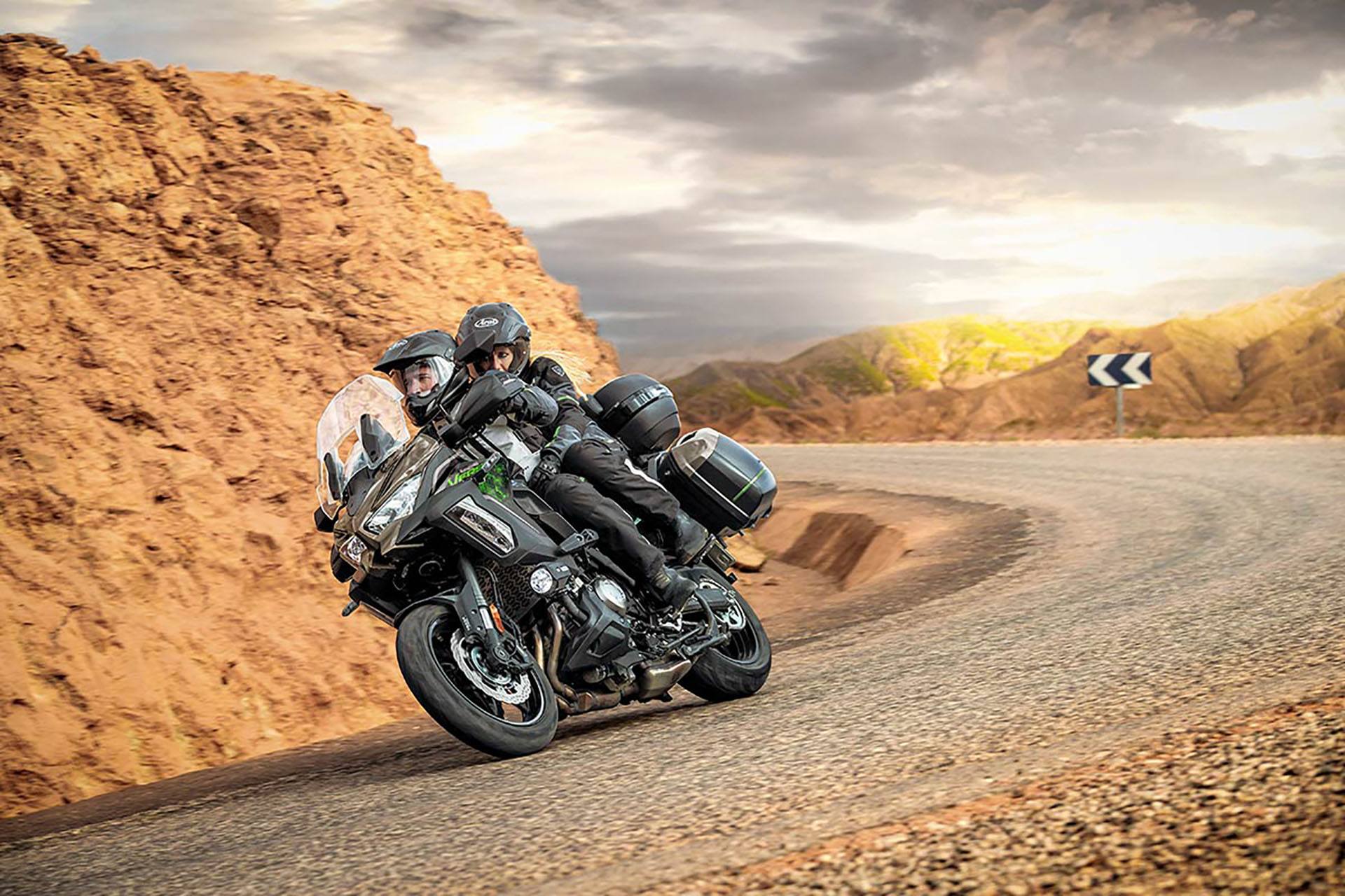 1920x1280 New 2023 Kawasaki Versys 1000 SE LT+ Metallic Graphite Gray / Metallic Diablo Black / Metallic Flat Spark Black. Motorcycles in La Marque, TX. Mainland Cycle Center LLC Stock
