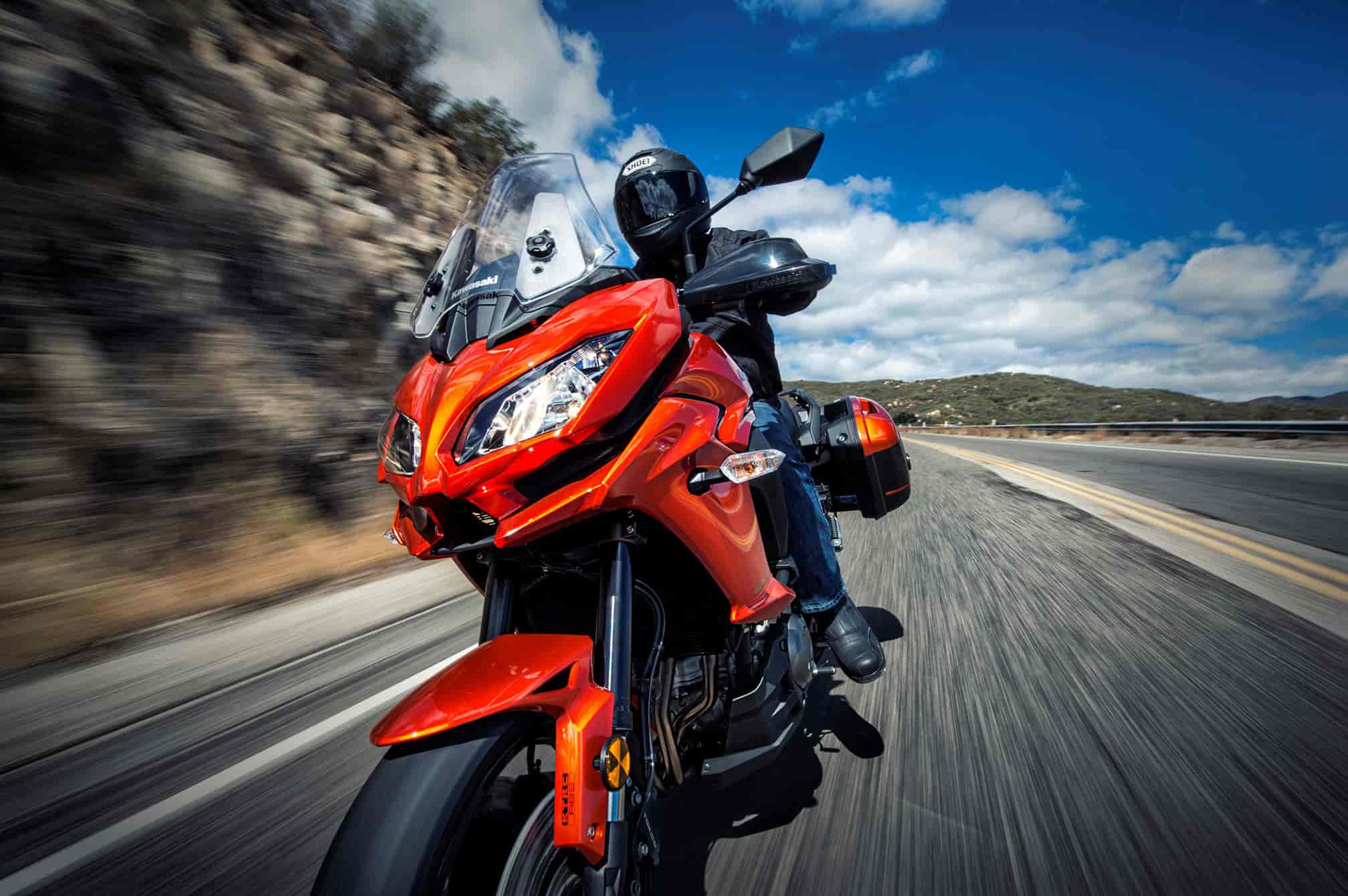 2015x1341 Kawasaki Versys 1000 LT Review