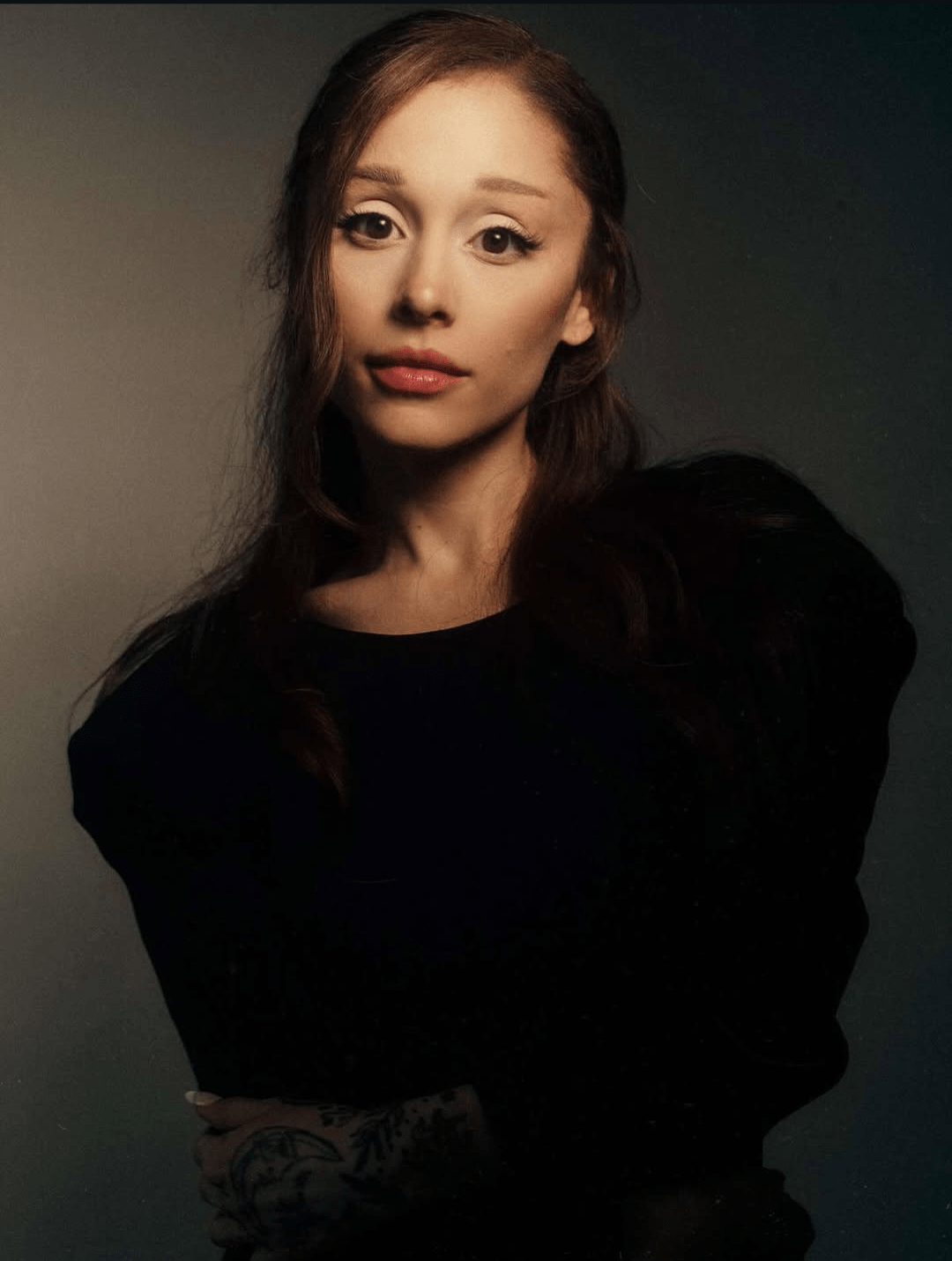 1080x1431 ariana grande for petal out 7.31