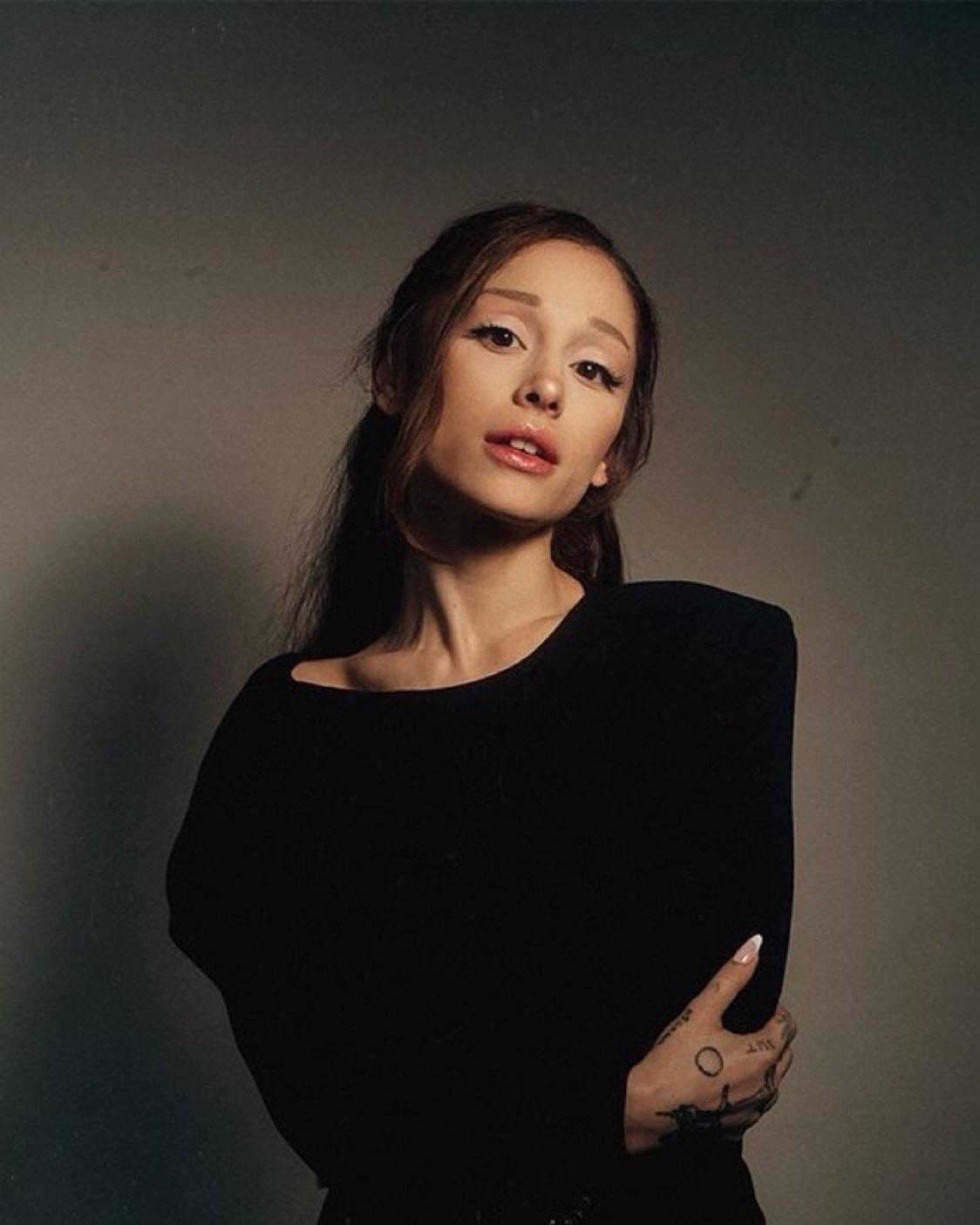 1124x1405 Photos for Ariana Grande's 8th studio album Petal