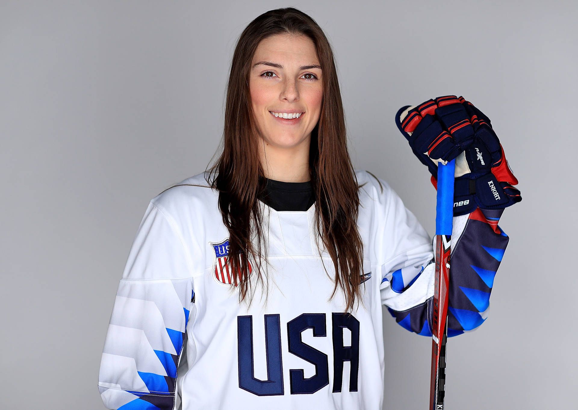 1920x1363 Hilary Knight Wallpaper