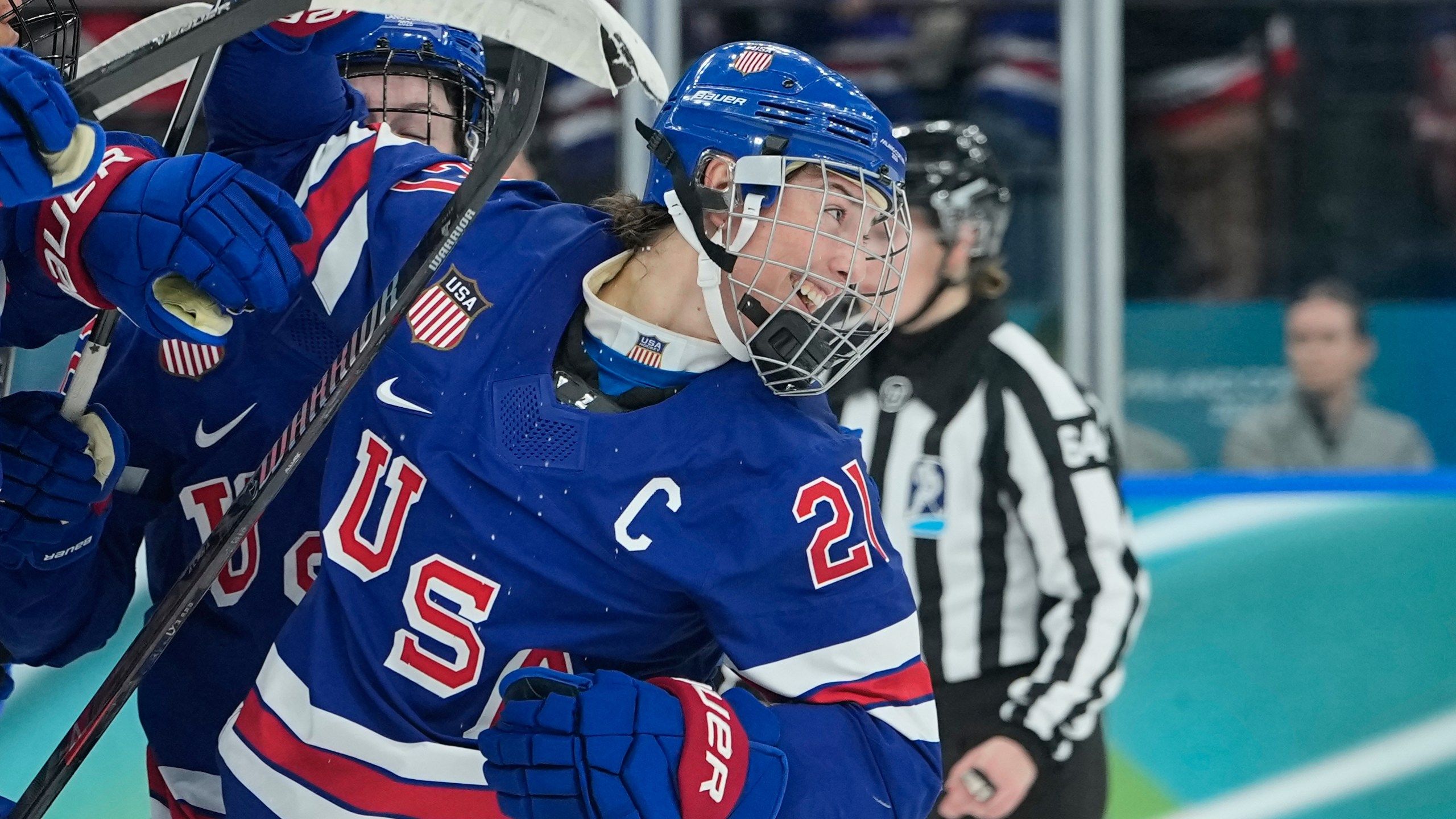 2560x1440 US Gold Medal Winning Captain Hilary Knight Reveals She Played At The Olympics With A Torn MCL. News 4 Buffalo