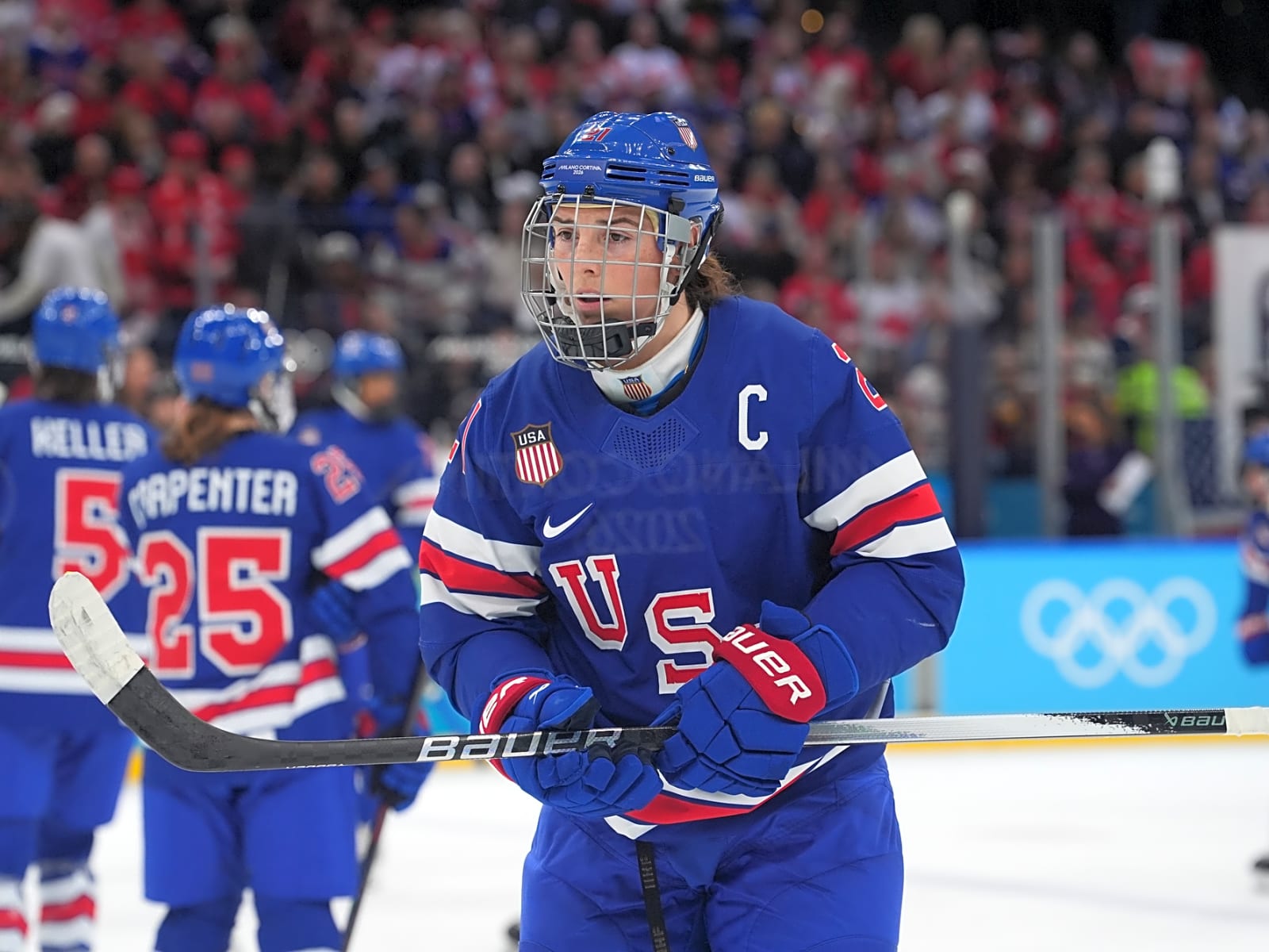 1600x1200 Hilary Knight Had Five Word Quote About Her Clutch Tying Goal