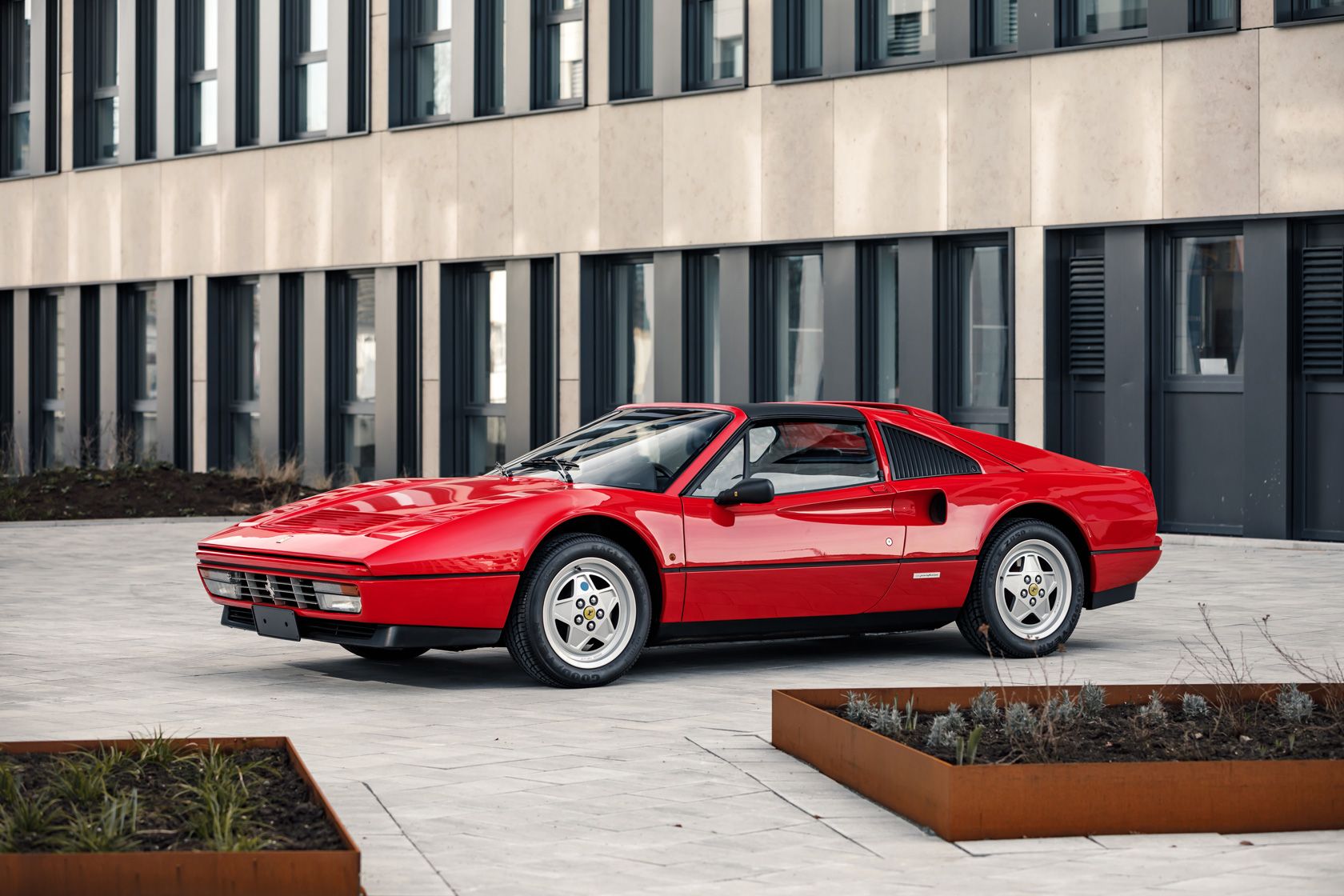 1680x1120 Ferrari 328 GTS