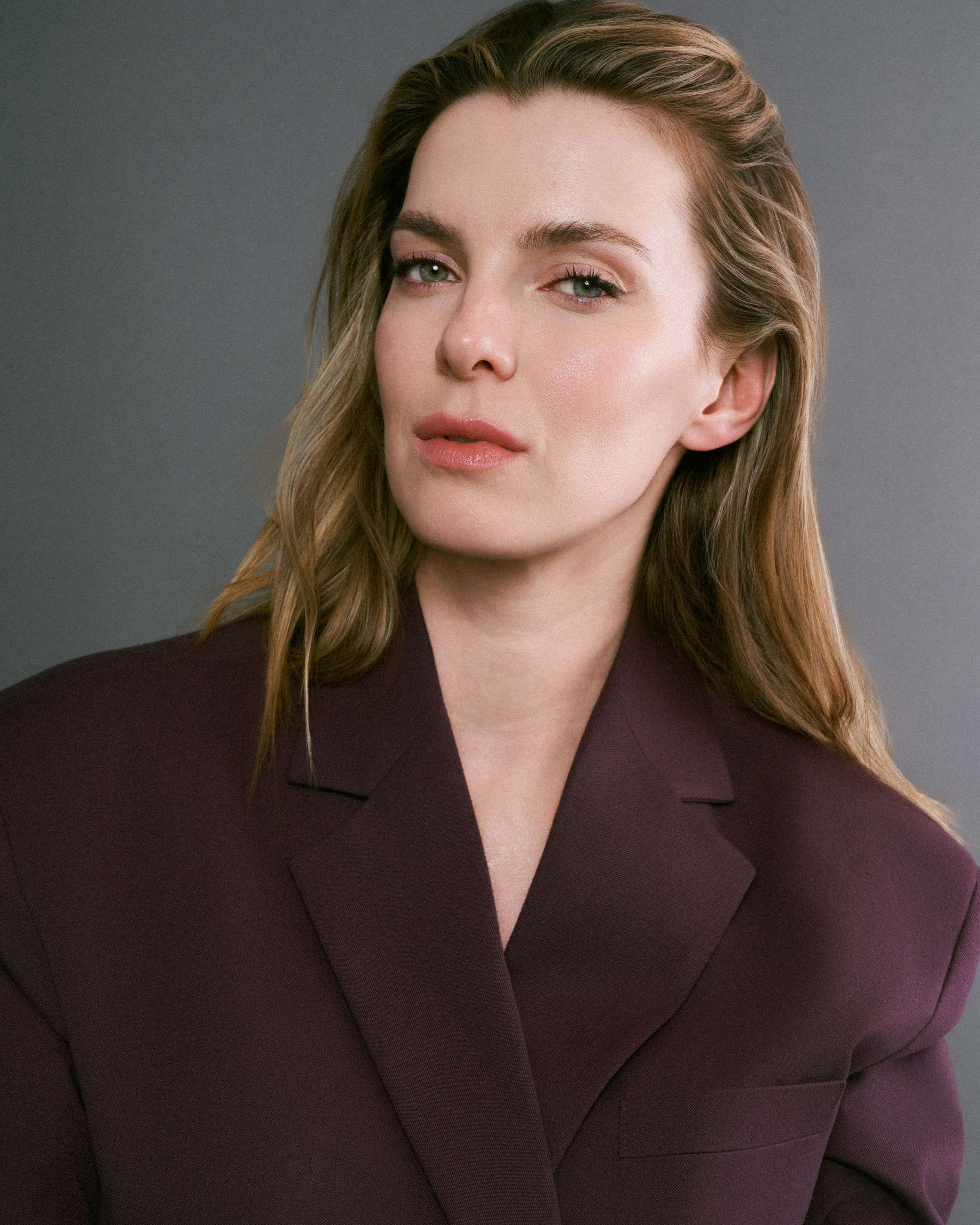 2400x3000 Tilly Norwood Backlash Continues With Betty Gilpin's Brutal Open Letter