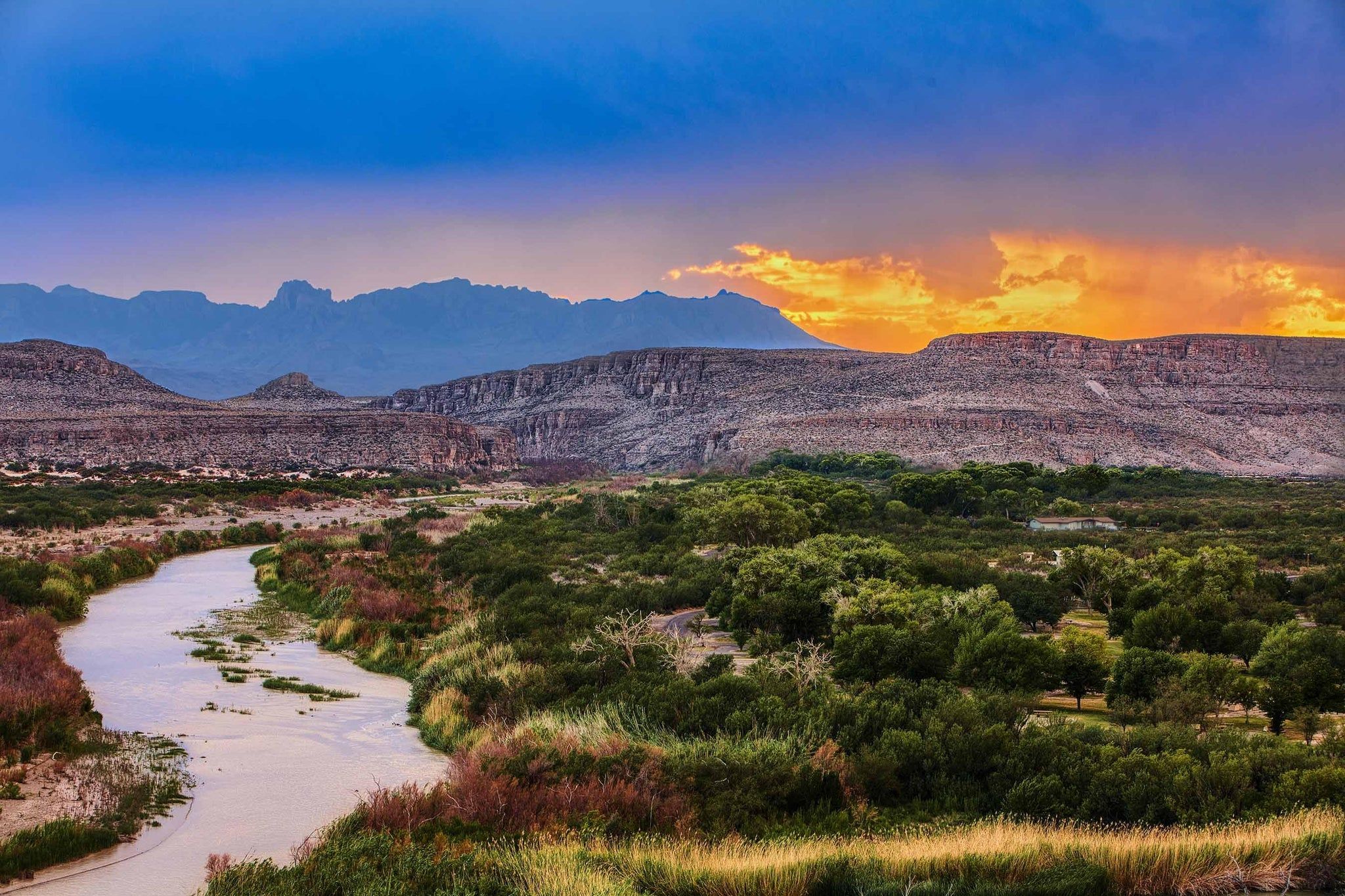 2048x1365 Big Bend National Park 2 Wallpaper Mural