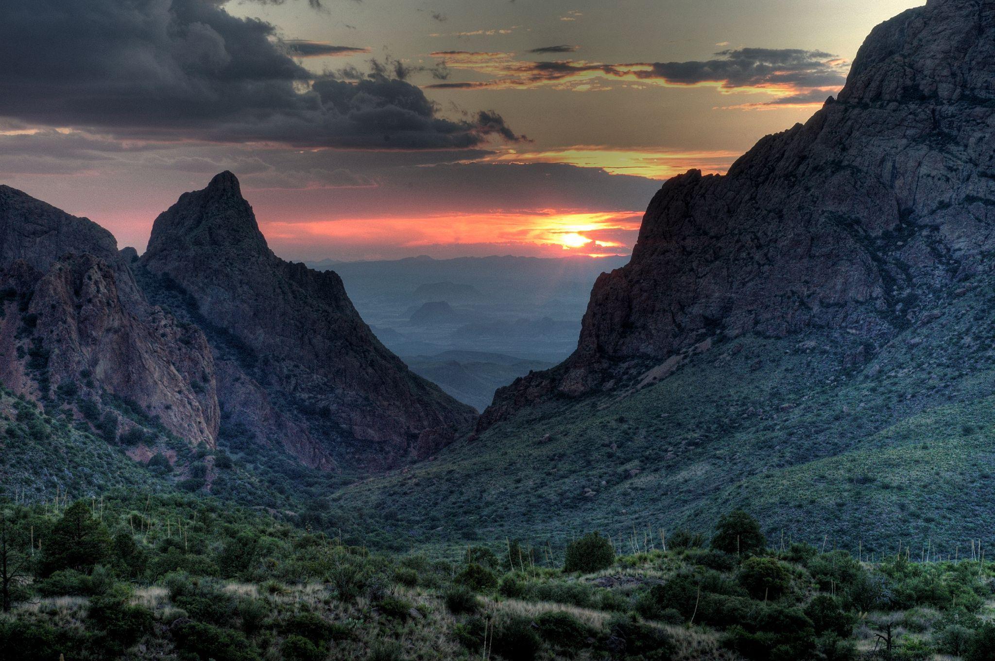 2048x1361 Big Bend National Park Wallpaper