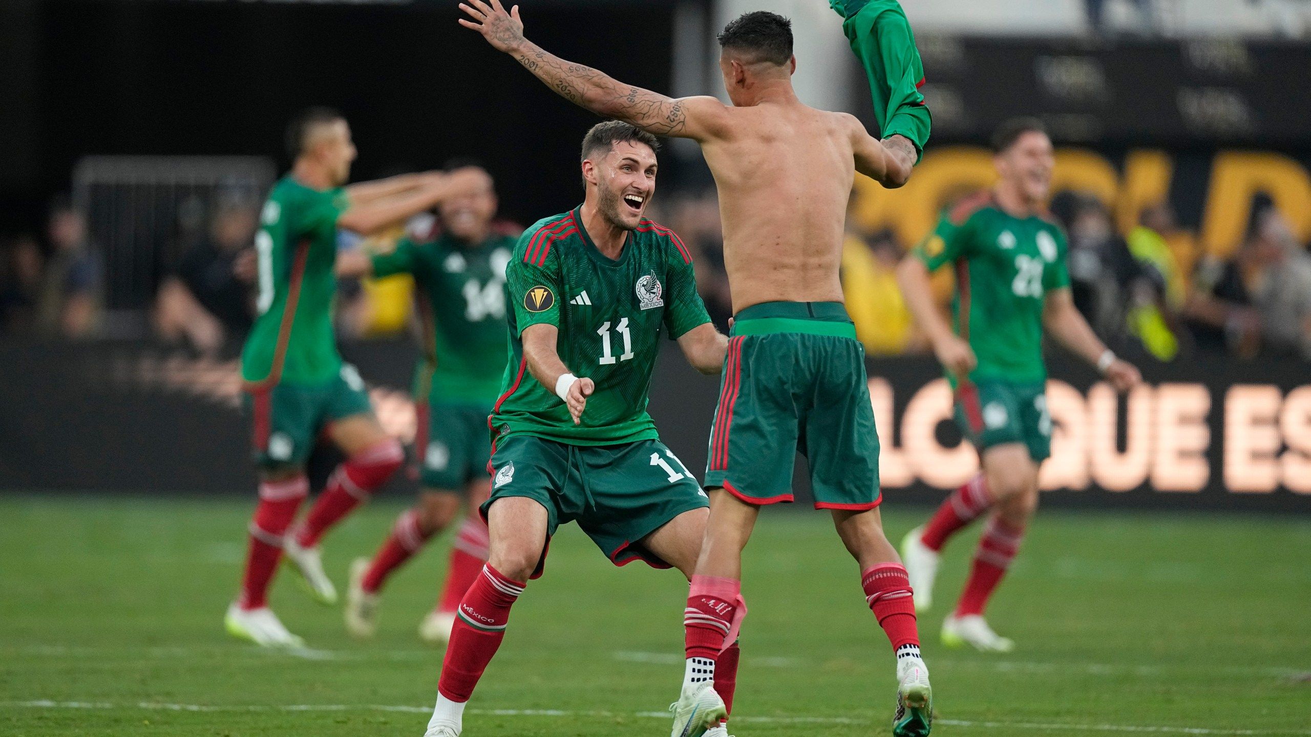 2560x1440 Mexico Beats Panama 1 0 In CONCACAF Gold Cup Final As Giménez Scores 88th Minute Goal