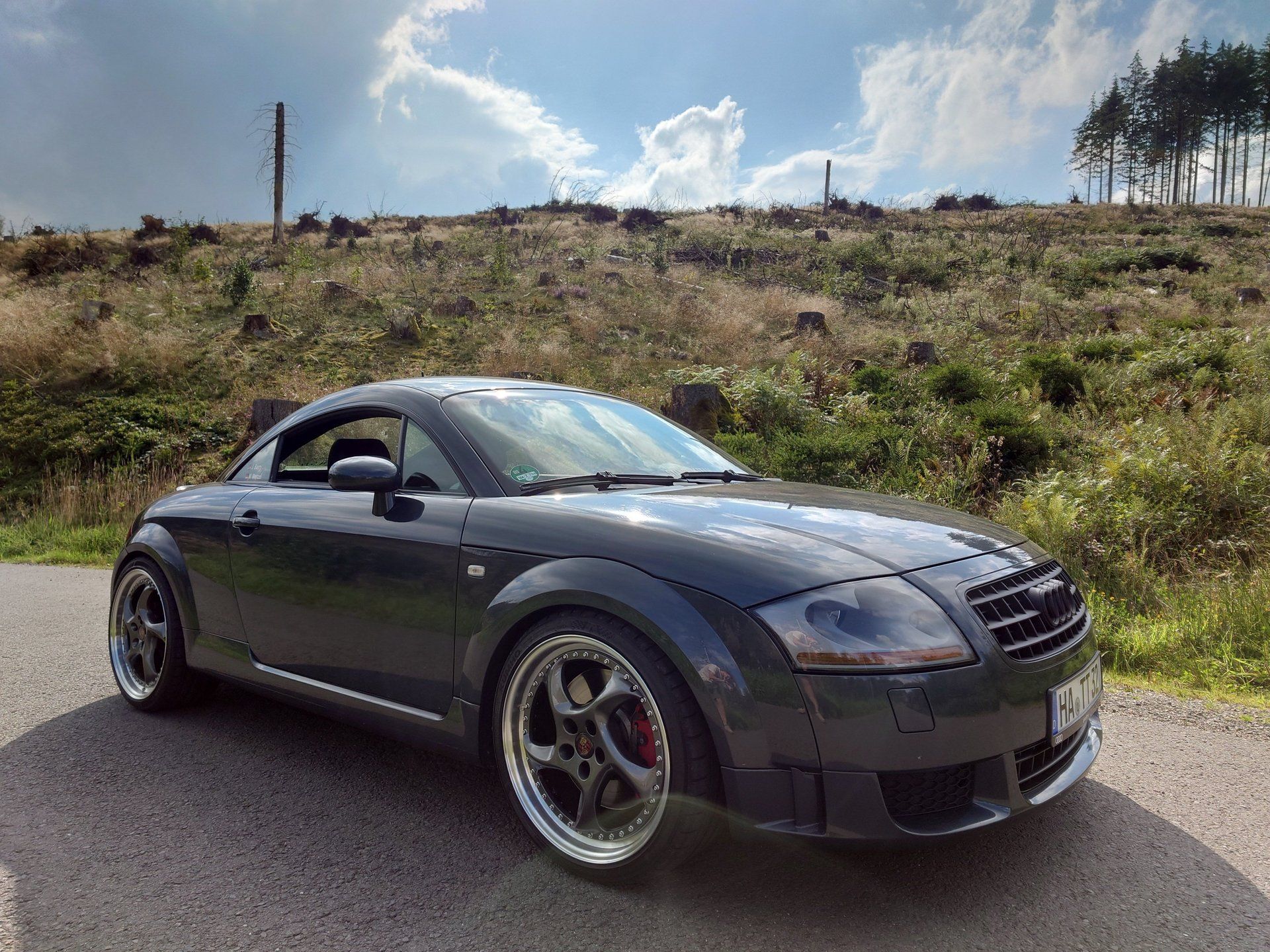 1920x1440 AUDI TT Coupe 8N With MbDESIGN 19 Inch Alloy Wheels & KW V3+