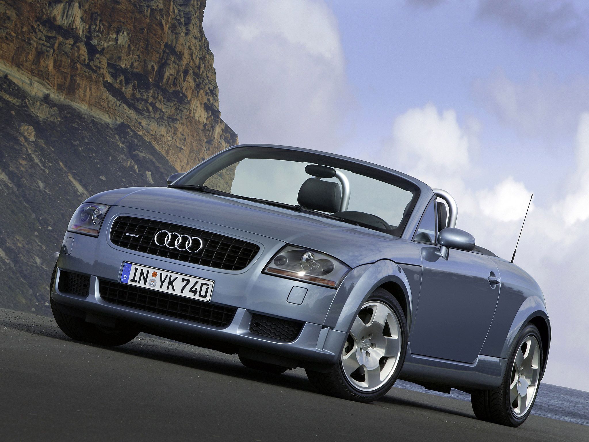 2048x1536 Audi TT Wallpaper