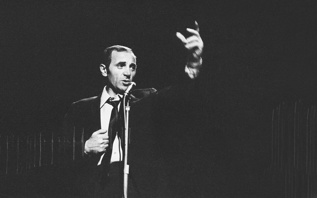 1280x800 Aznavour, enfant de la balle Hall de la chanson
