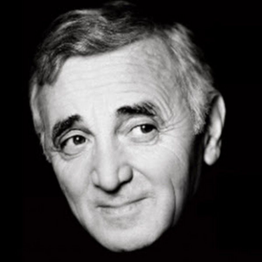 900x900 Charles Aznavour