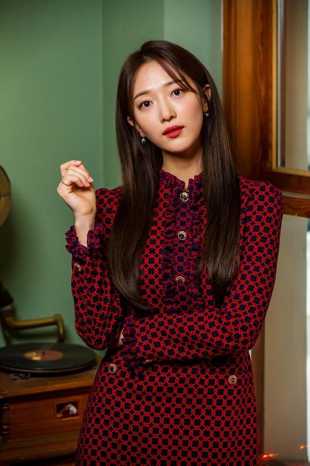 1000x1499 Pyo Ye Jin