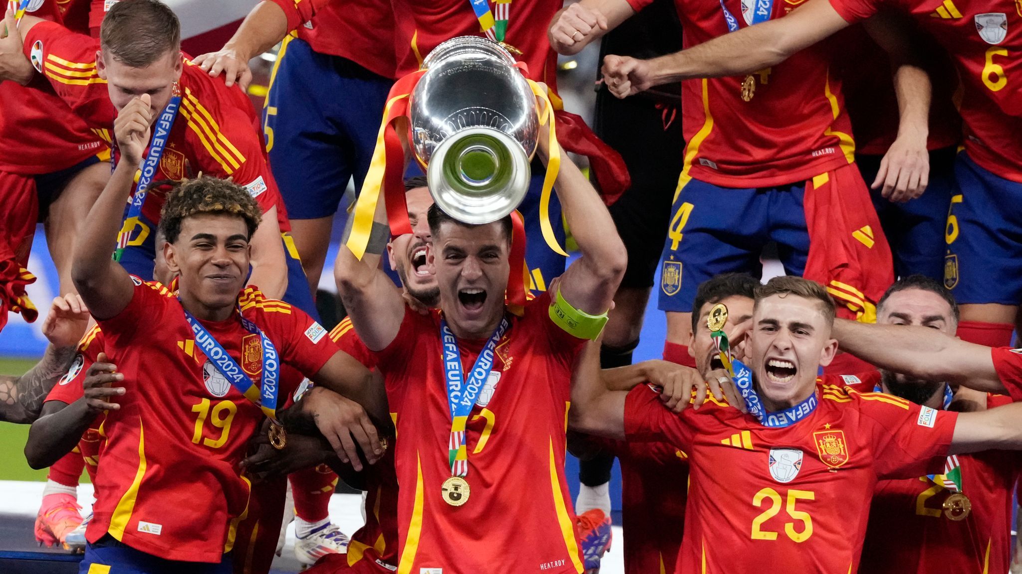 2048x1152 Euro 2024 Final 2 1 England: Mikel Oyarzabal Breaks England's Hearts As Spain Clinch Trophy