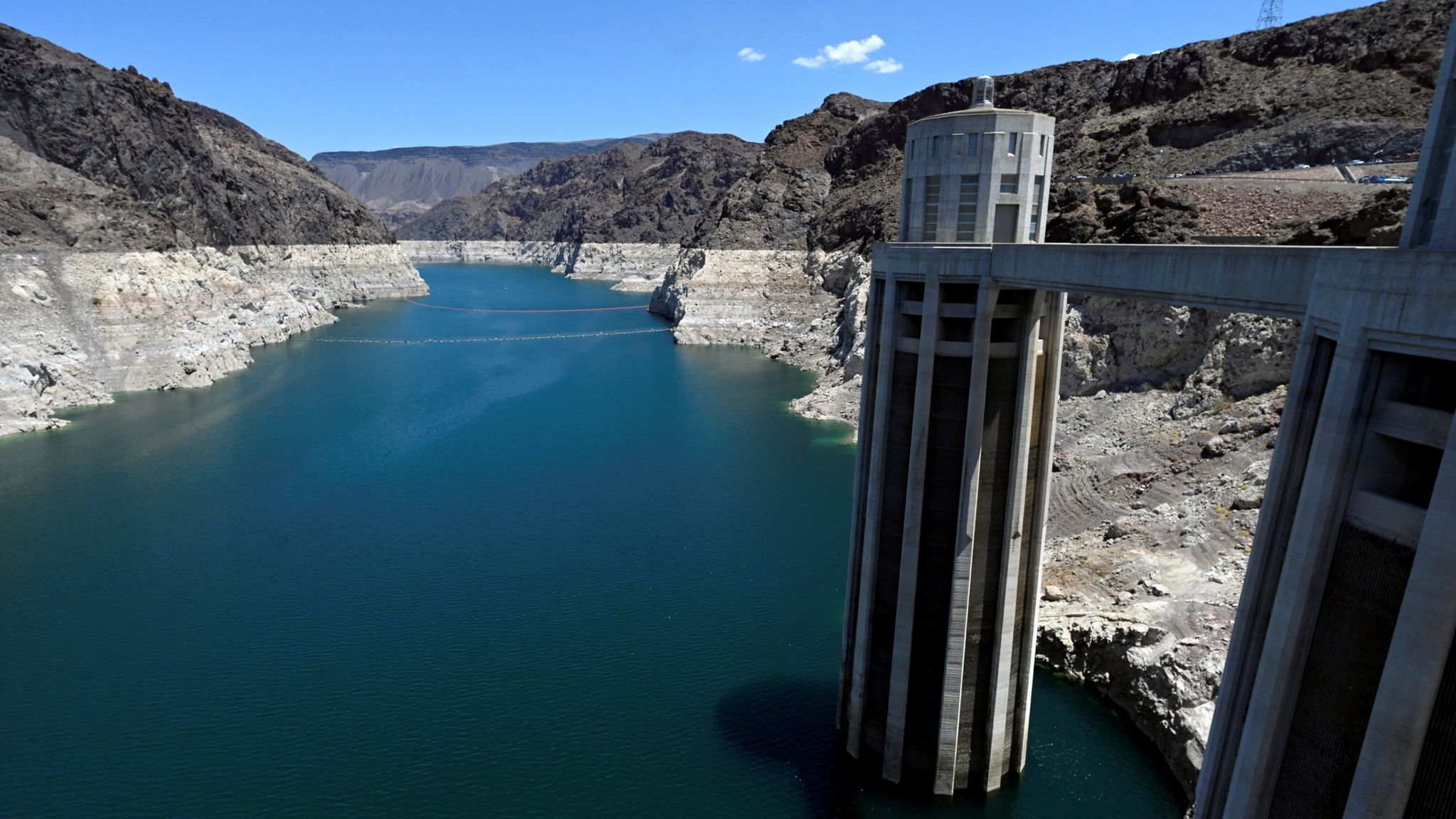 2048x1152 NASA satellite image reveal impact of severe drought on US's largest reservoir Lake Mead