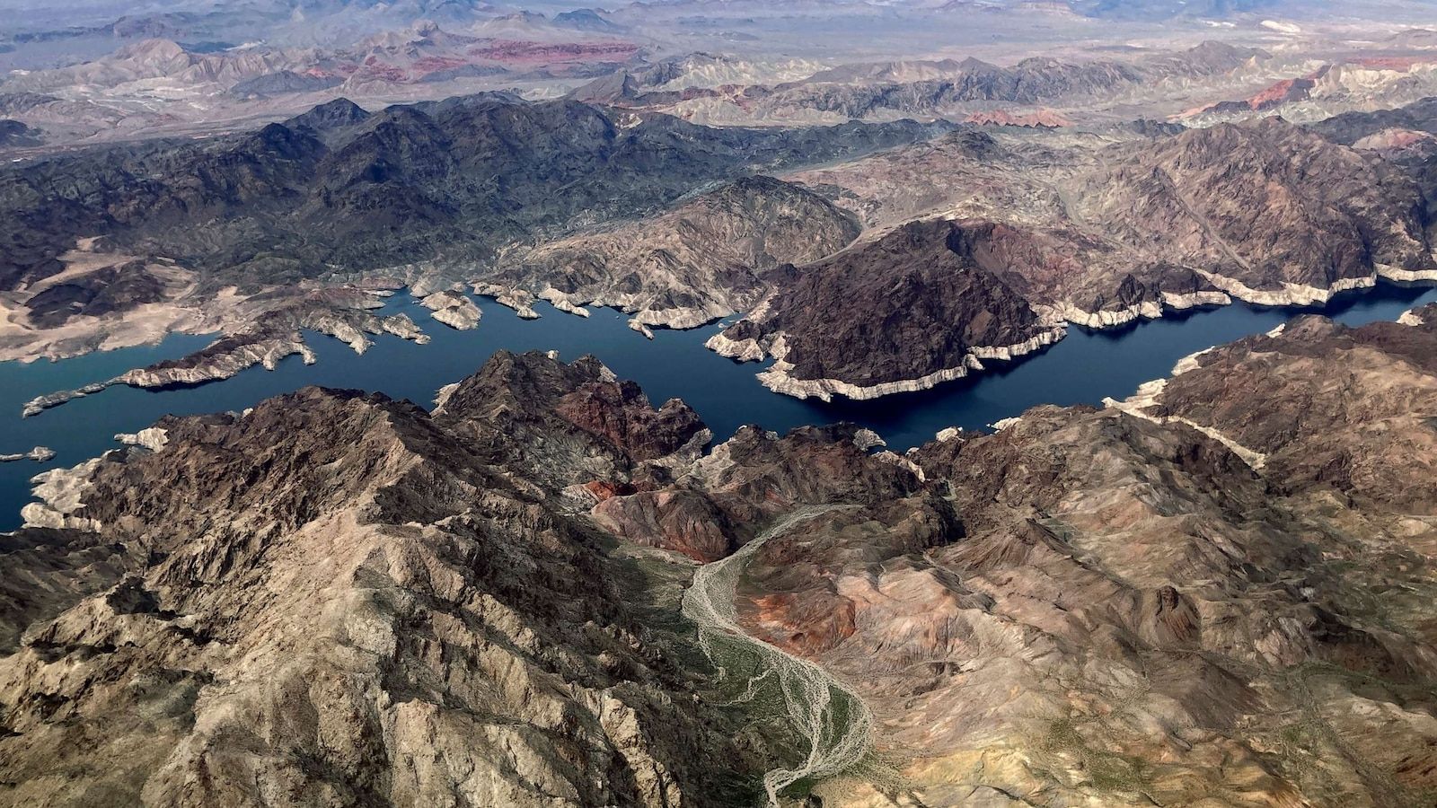 1600x900 Lake Mead sees 'significant improvement' in water levels after drought led to disturbing discoveries