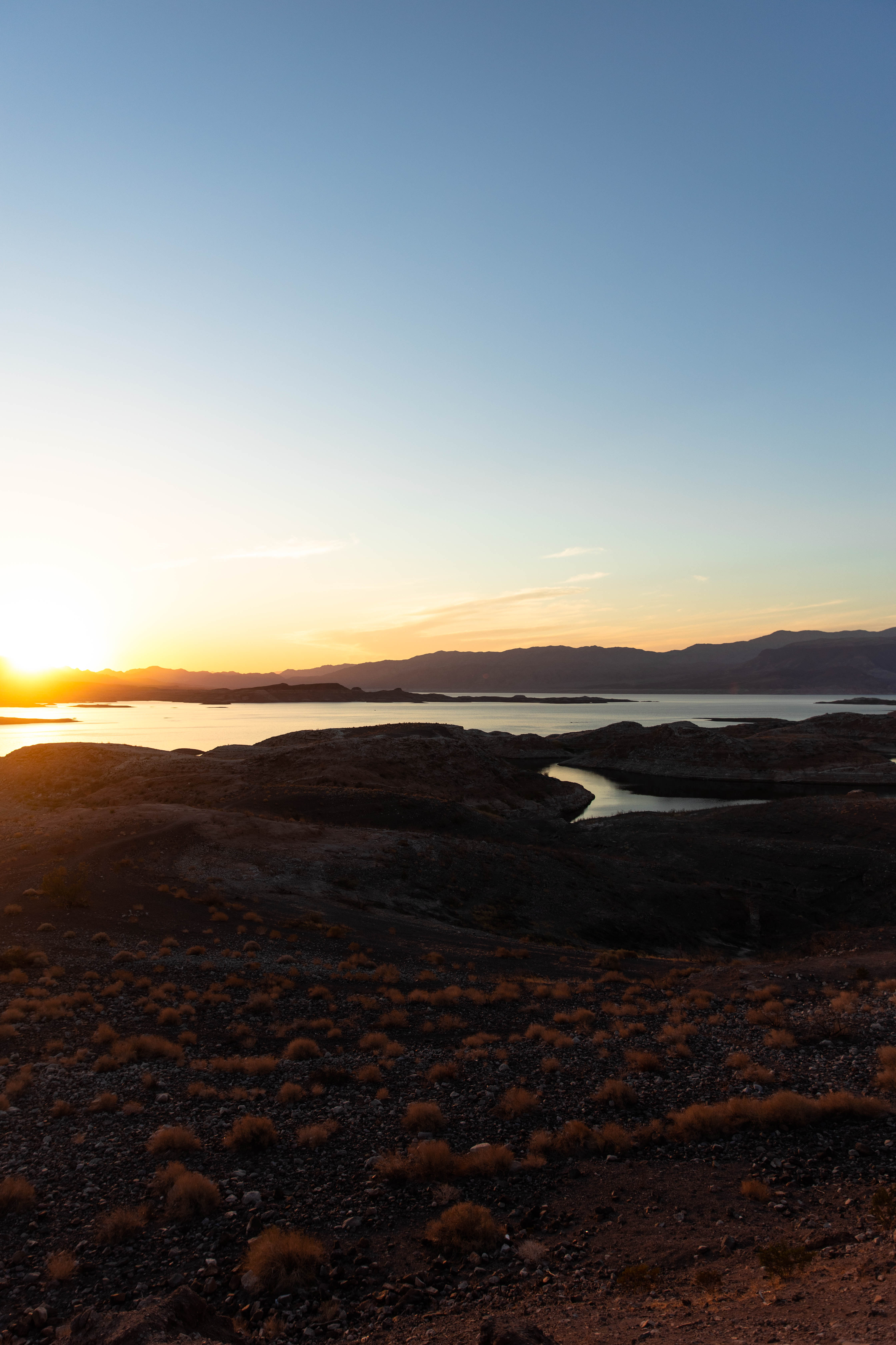4480x6720 Sunset View Scenic Overlook, Lake Mead, Nevada