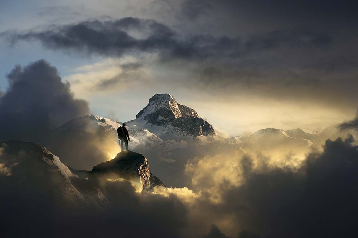 1200x800 Natural Mountain Peak Sunset Scene Wallpaper®