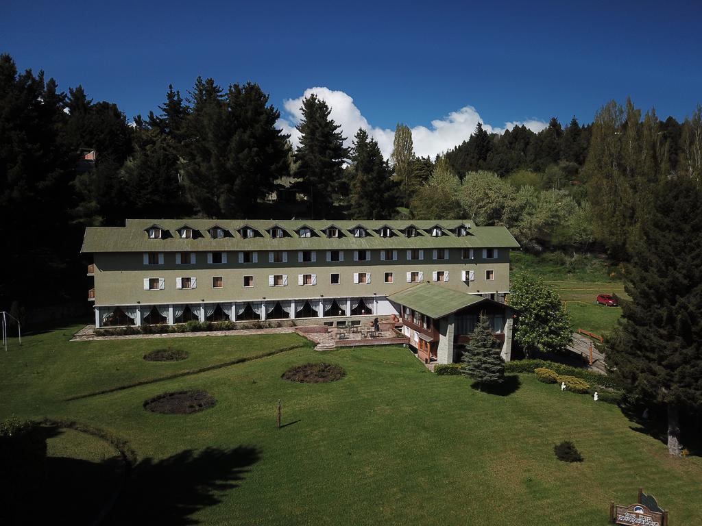 1024x768 Gran Hotel Panamericano, San Carlos de Bariloche, Argentina