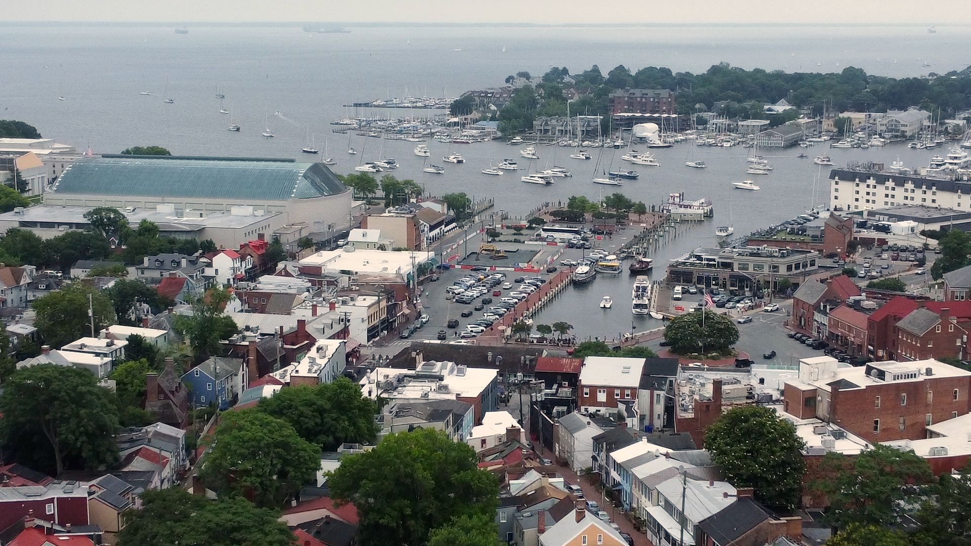 1920x1080 Sock burnings? Tug of war? Check out this coastal town's quirky traditions
