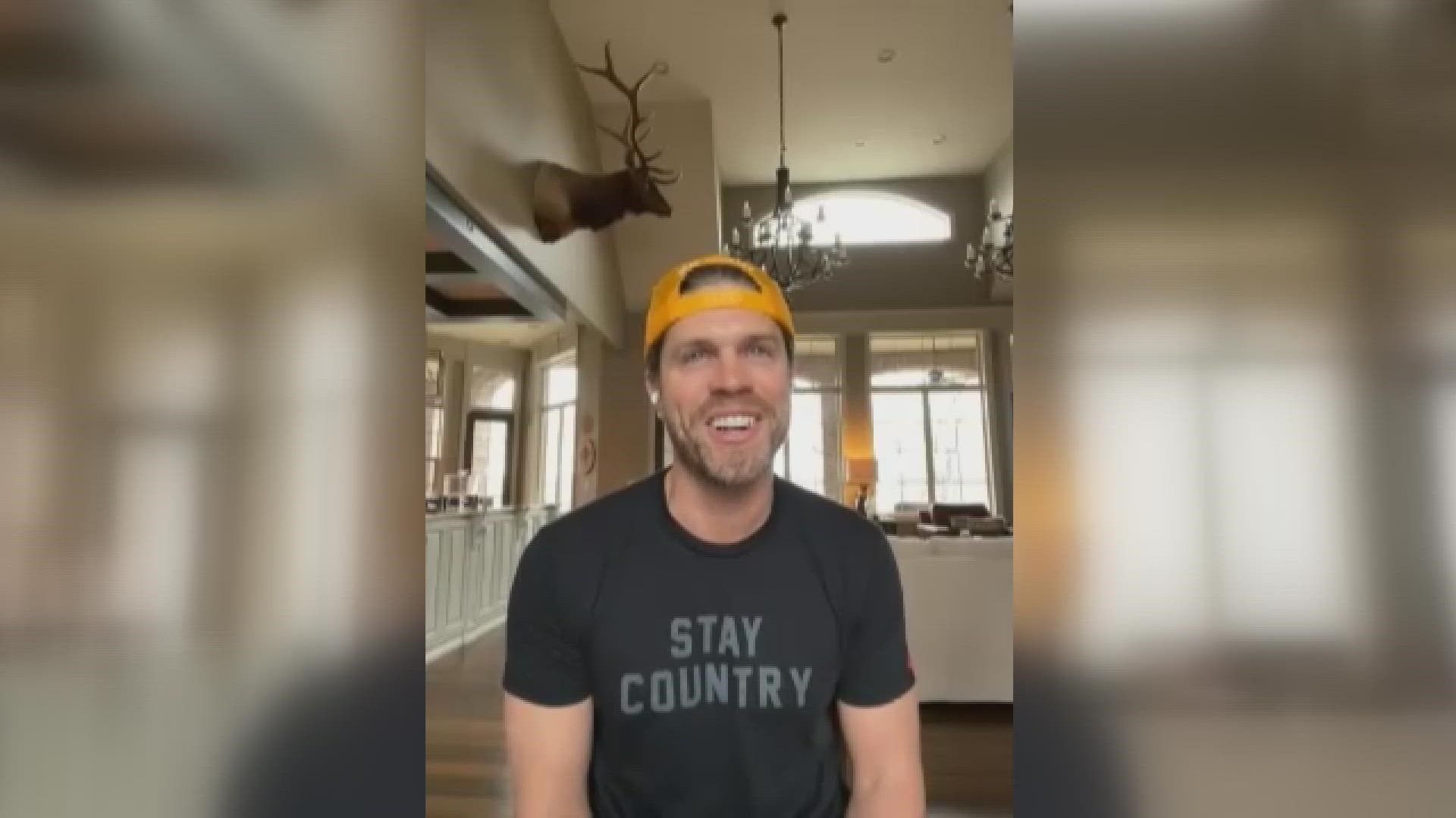 1920x1080 Dustin Lynch says performing at the Birds Nest is a Bucket List item