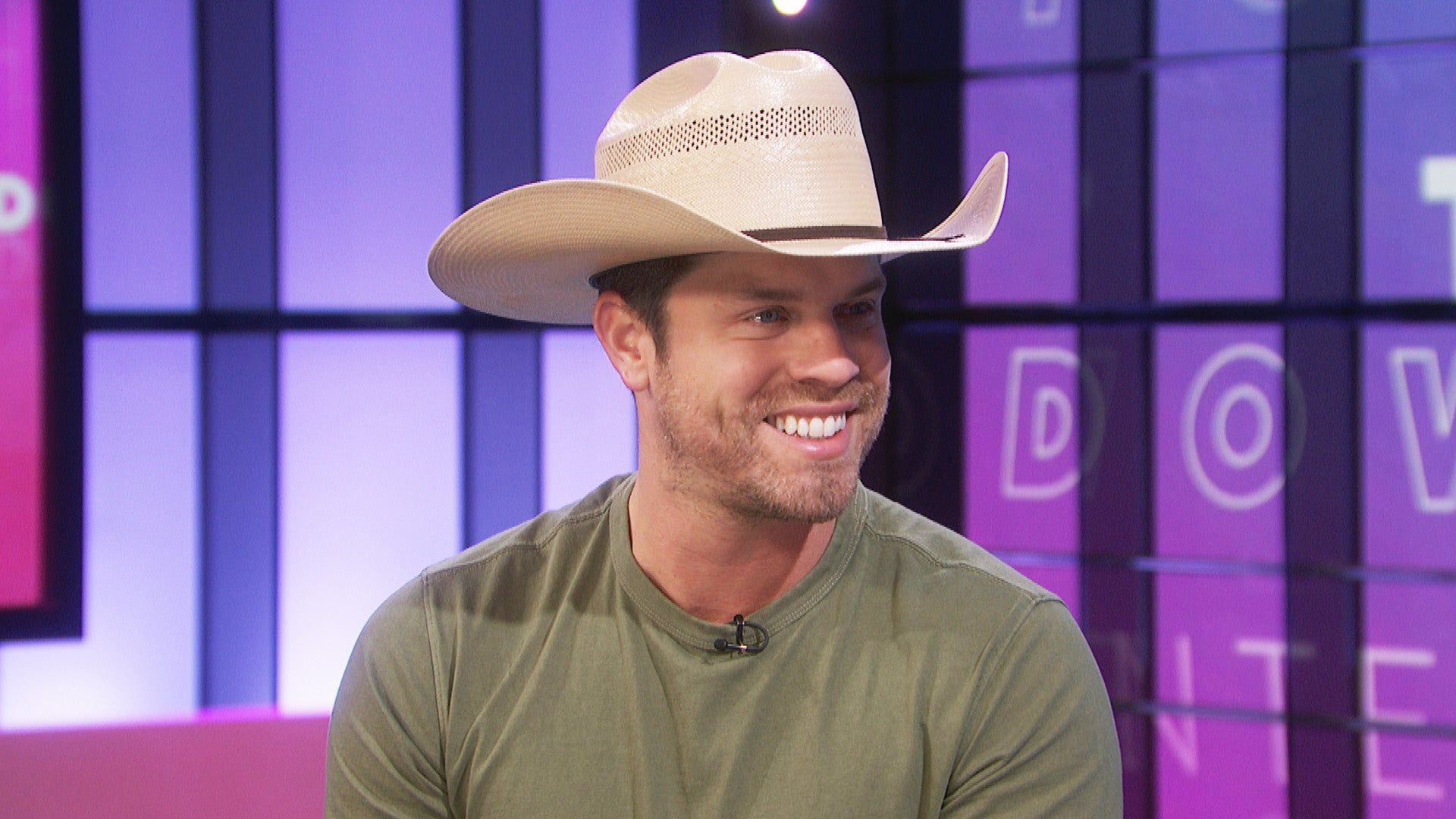 1920x1080 Dustin Lynch on Touring With Kane Brown and His 'Easy, Fun' Strategy for Dating on the Road (Exclusive)