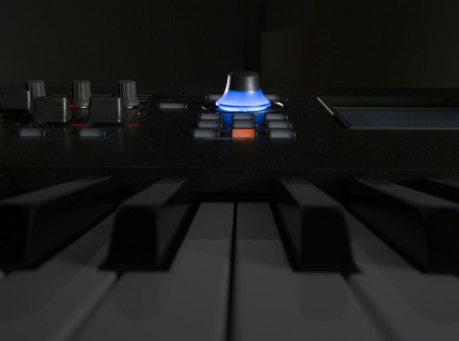 1900x1412 Mastering MONTAGE: ARP Rec on DAW