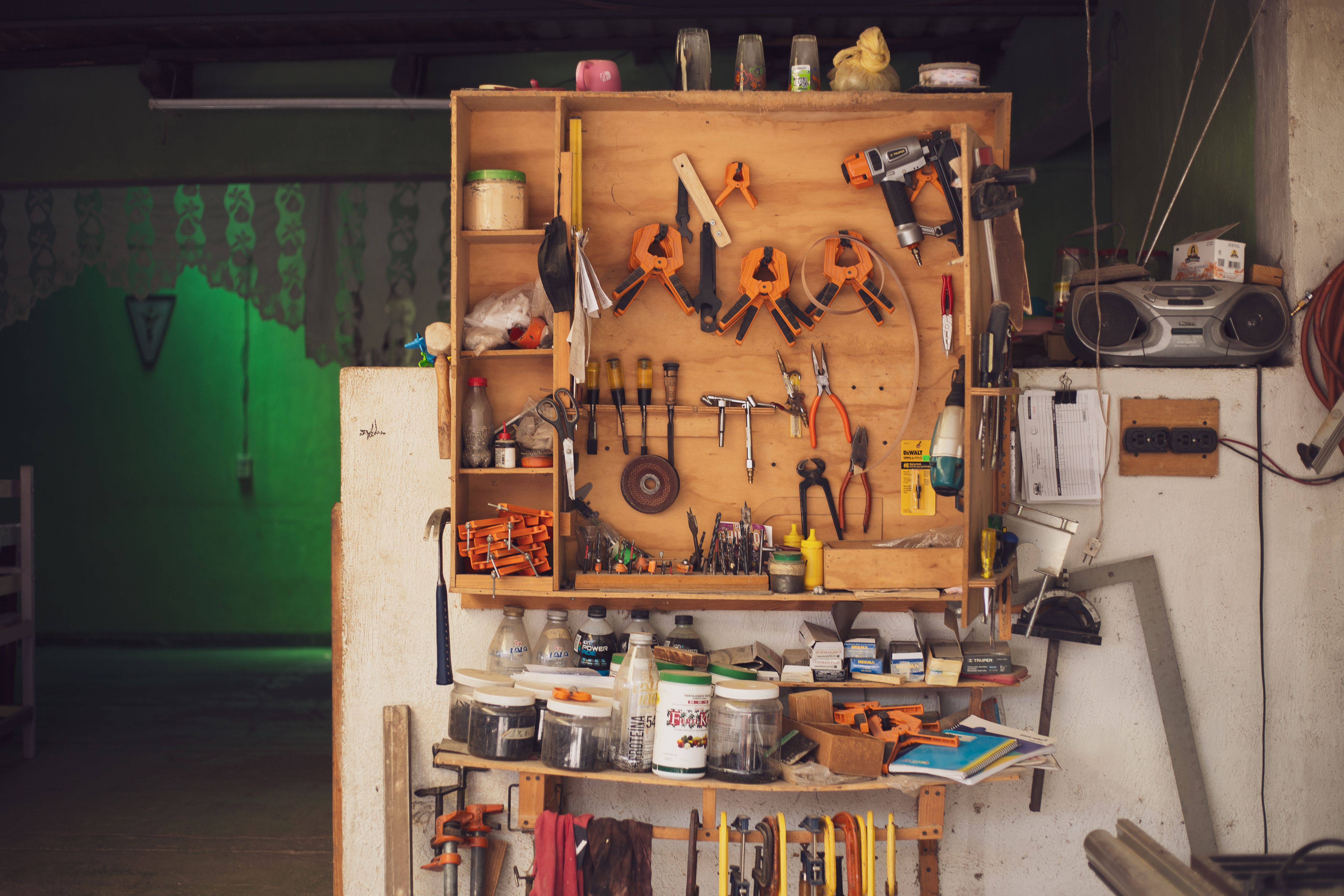 5472x3648 Carpenters Photo, Download The BEST Free Carpenters & HD Image