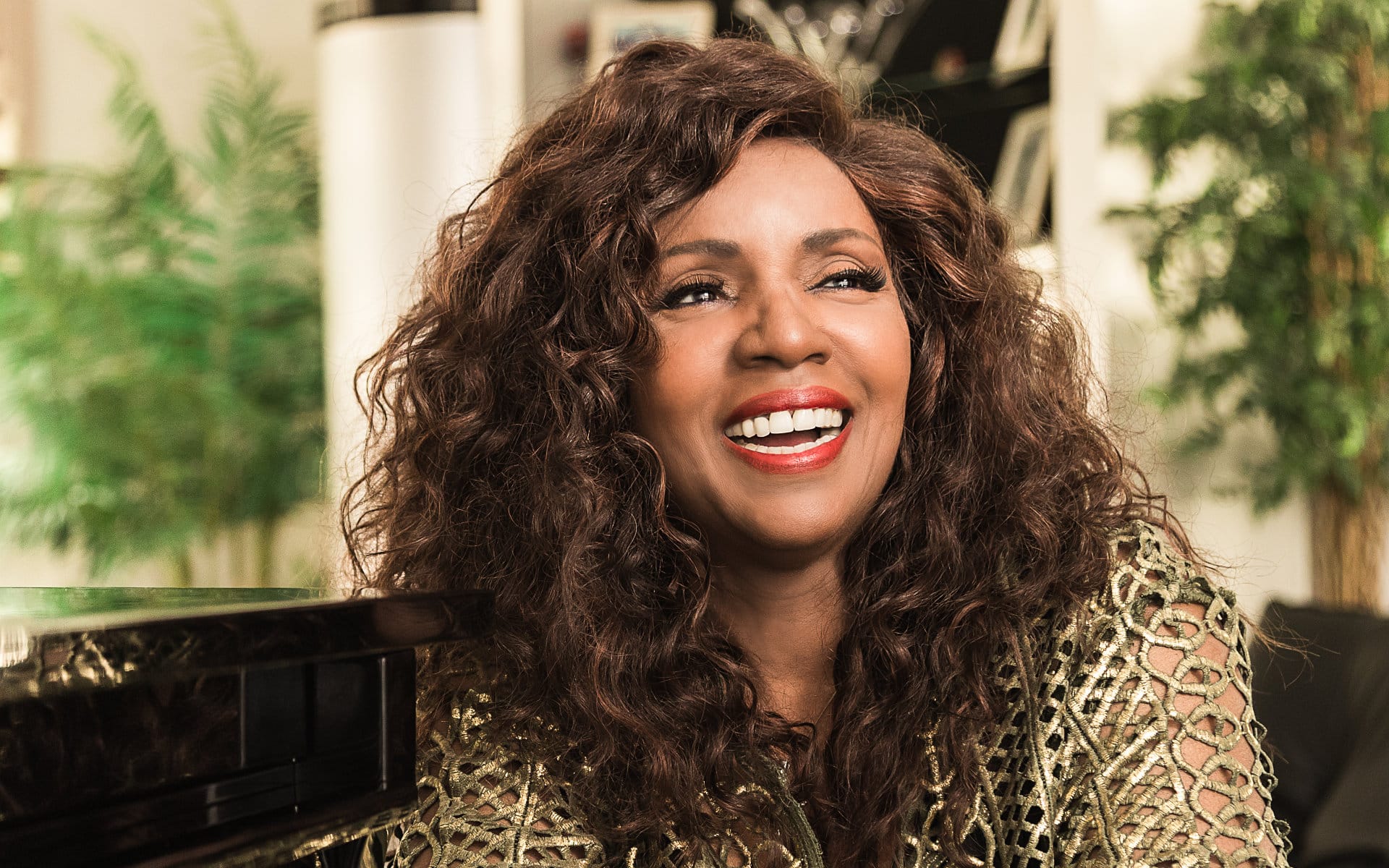 1920x1200 Gloria Gaynor on Crystal Serenity Luxury Cruise Review