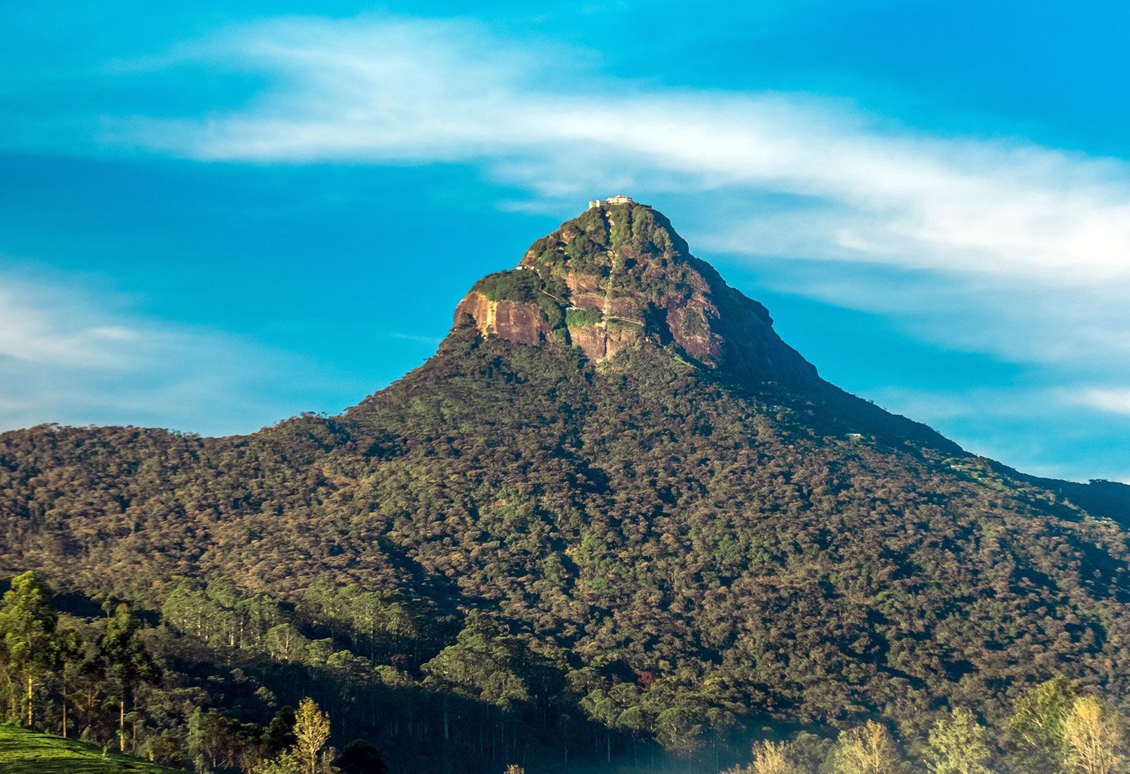 1600x1096 Adam's Peak. Sri Lanka, Map, History, & Facts