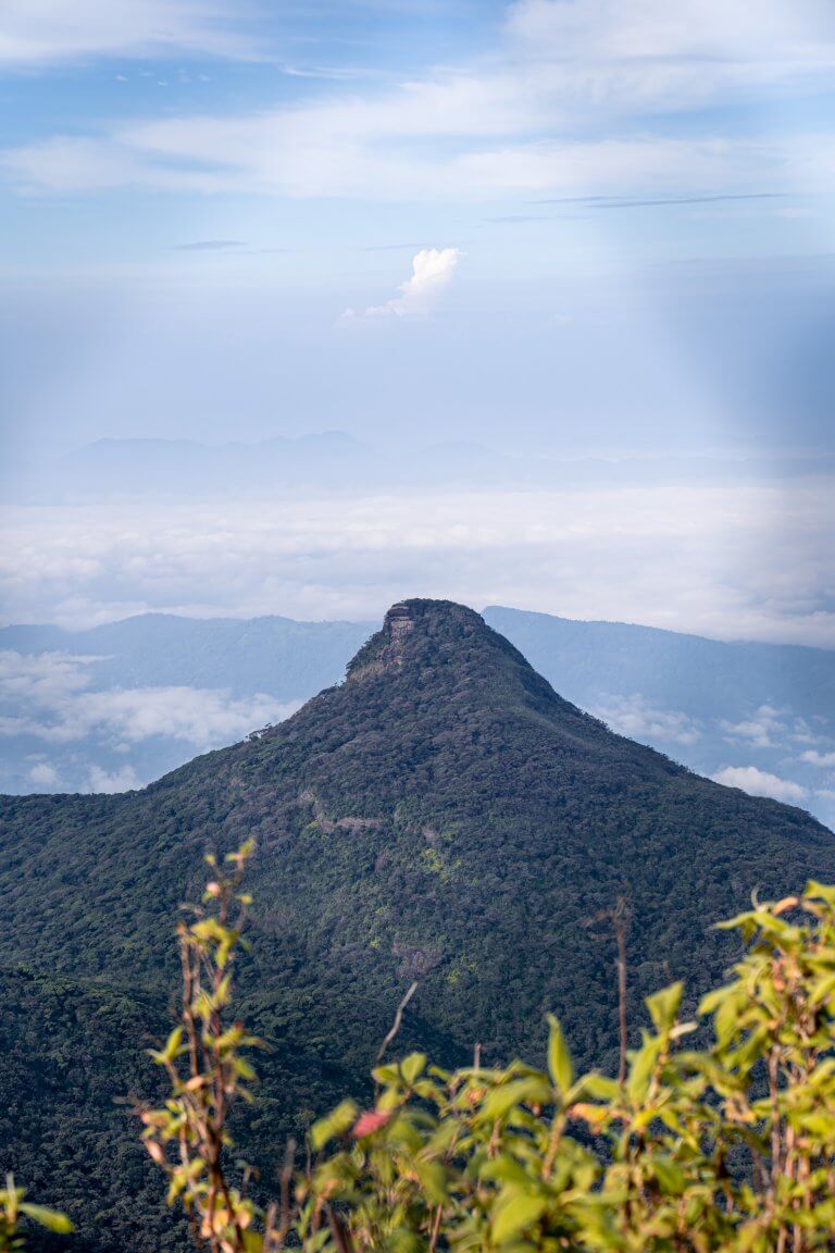 768x1152 A complete guide for hiking Adam's Peak Are Global Travellers