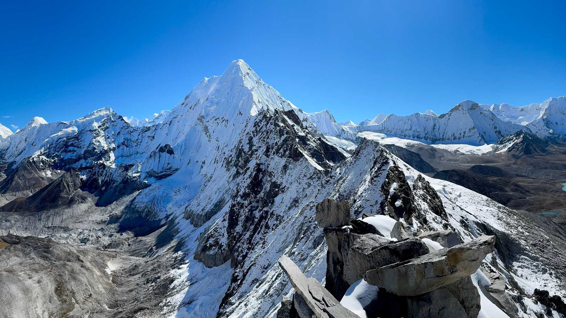 1920x1080 Mera & Island Peak Mountaineering Trip. Nepal Trekking Peaks