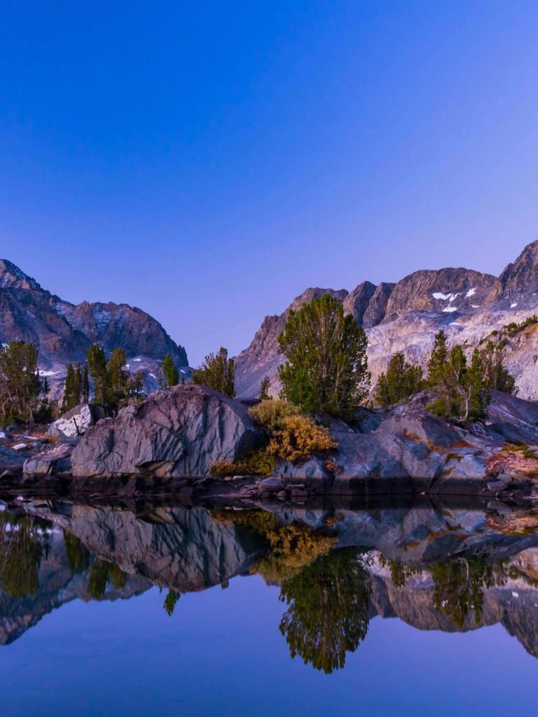 768x1024 Banner Peak Wallpaper 4K, Thousand Island Lake