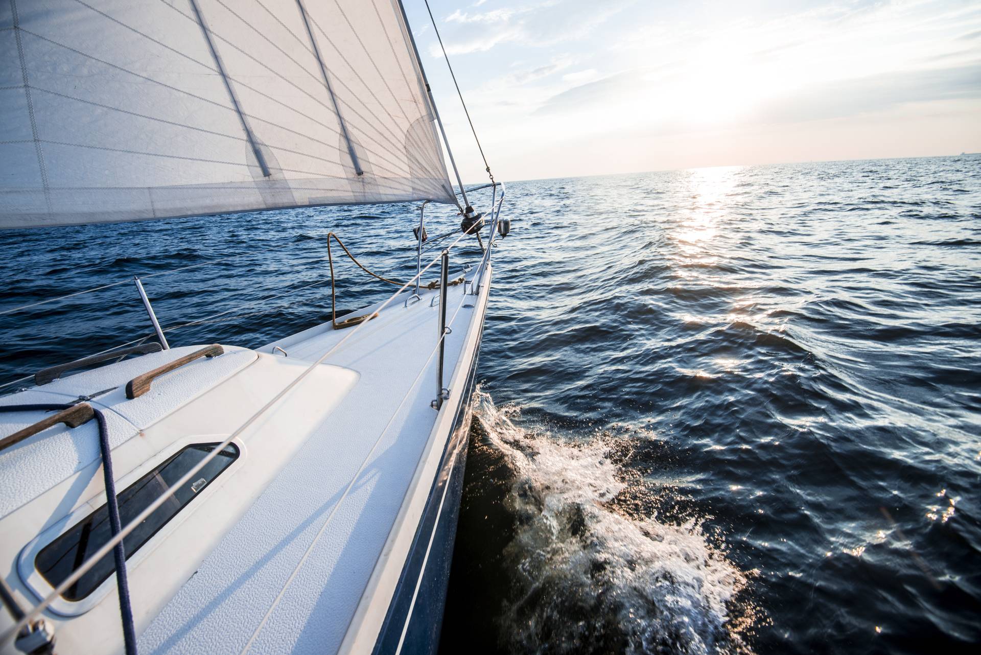 1920x1282 Boating Websites for Boat Brokers Deck Dealer Website