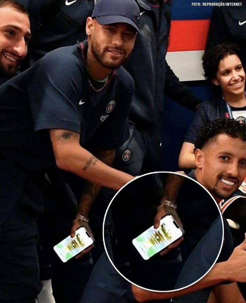 834x1024 Neymar's phone wallpaper is the World Cup trophy. The man is on a mission this season