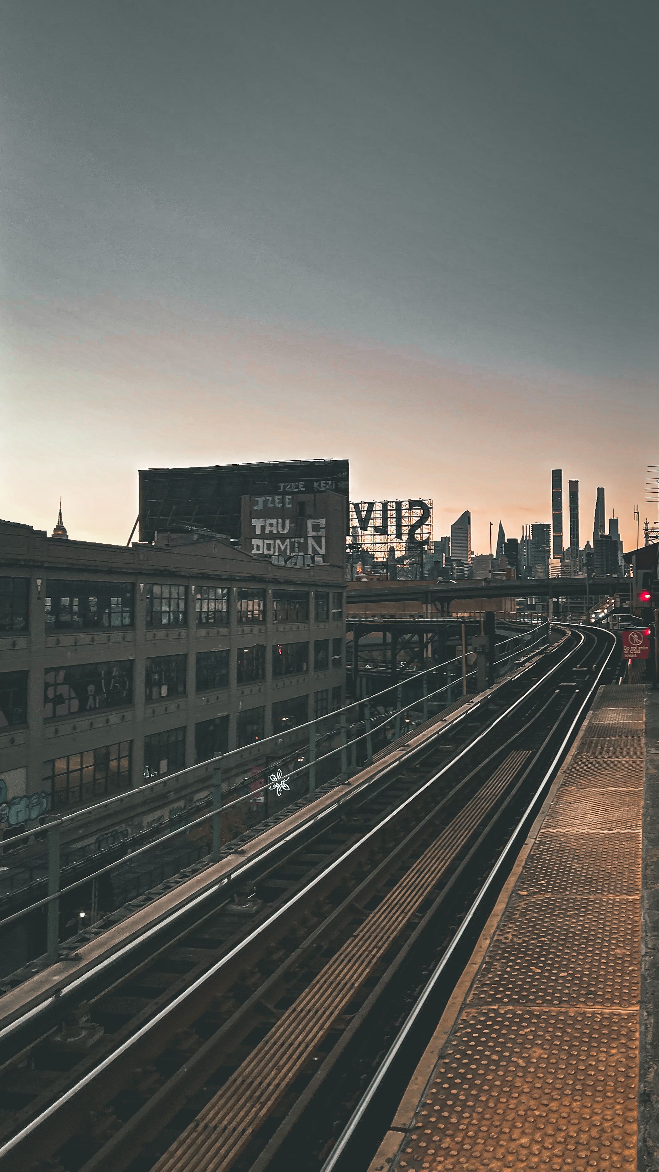 2094x3723 New York Railway Photo, Download The BEST Free New York Railway & HD Image