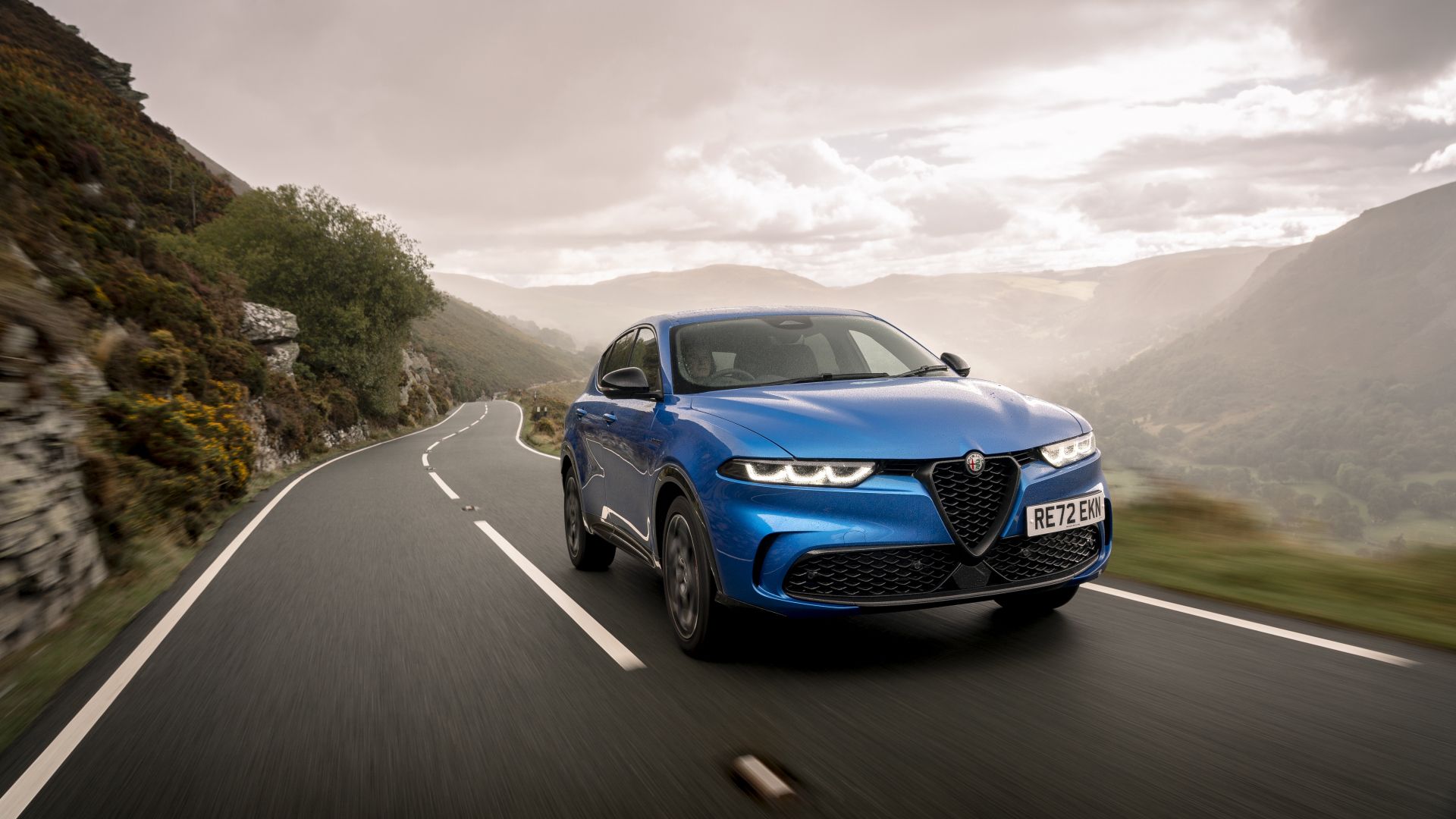 1920x1080 Alfa Romeo Tonale Colours. Free & Paid Options