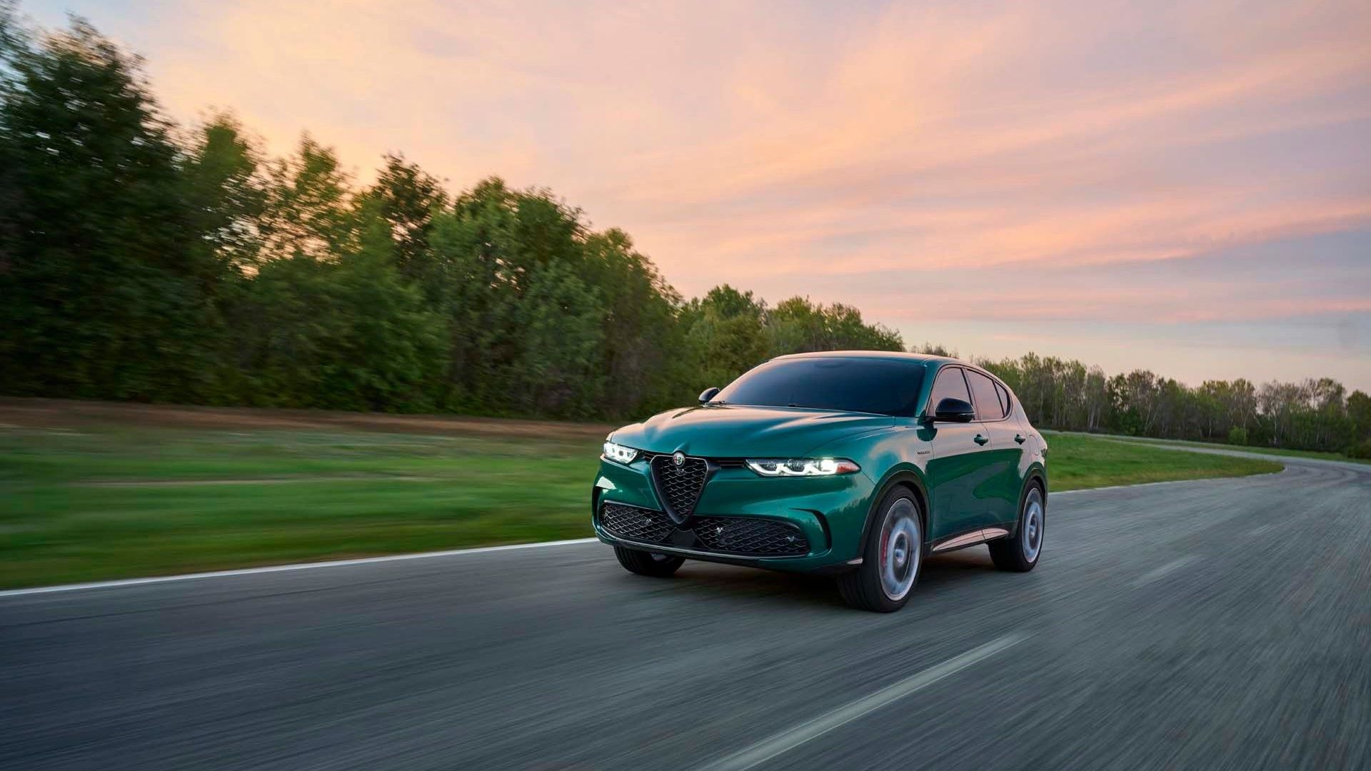 1920x1080 Review: 2024 Alfa Romeo Tonale reaches downmarket to move forward