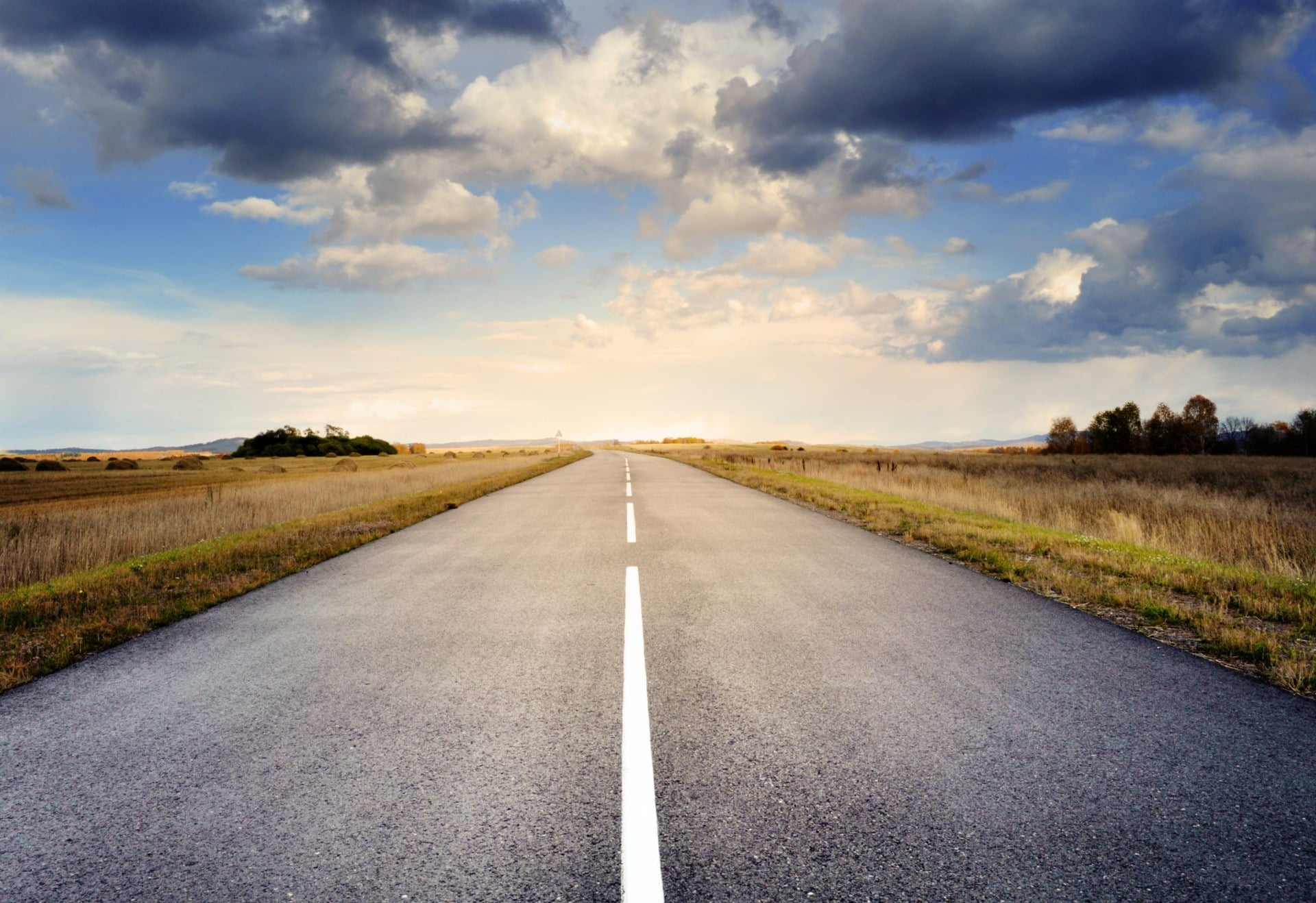 1920x1318 Narrow road during daytime HD wallpaper