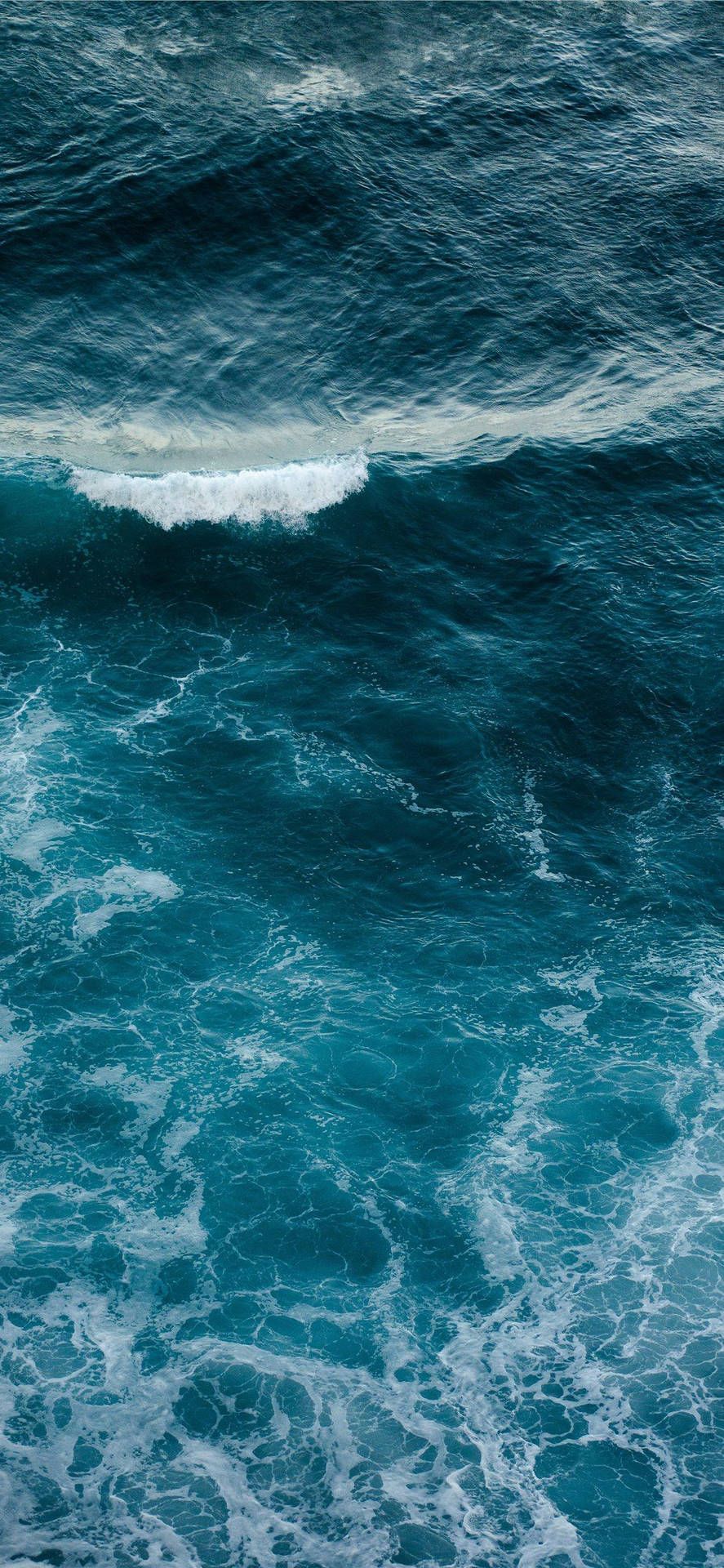 887x1920 Download iPhone XS Ocean Deep Blue Waves Wallpaper