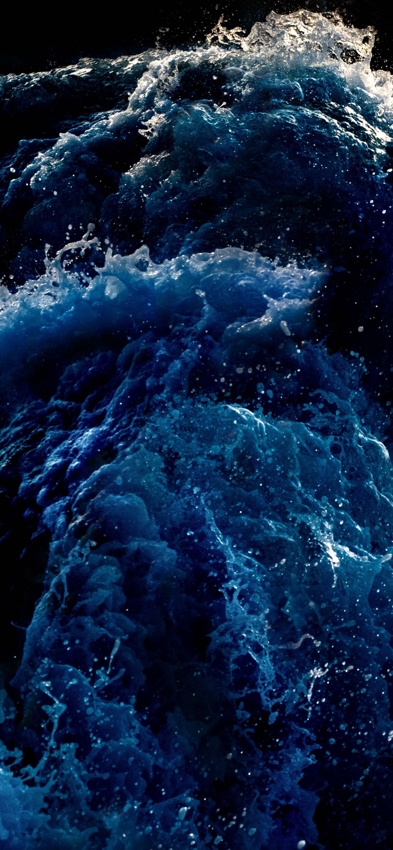 1284x2778 Free HD Waves Deep Blue Wallpaper