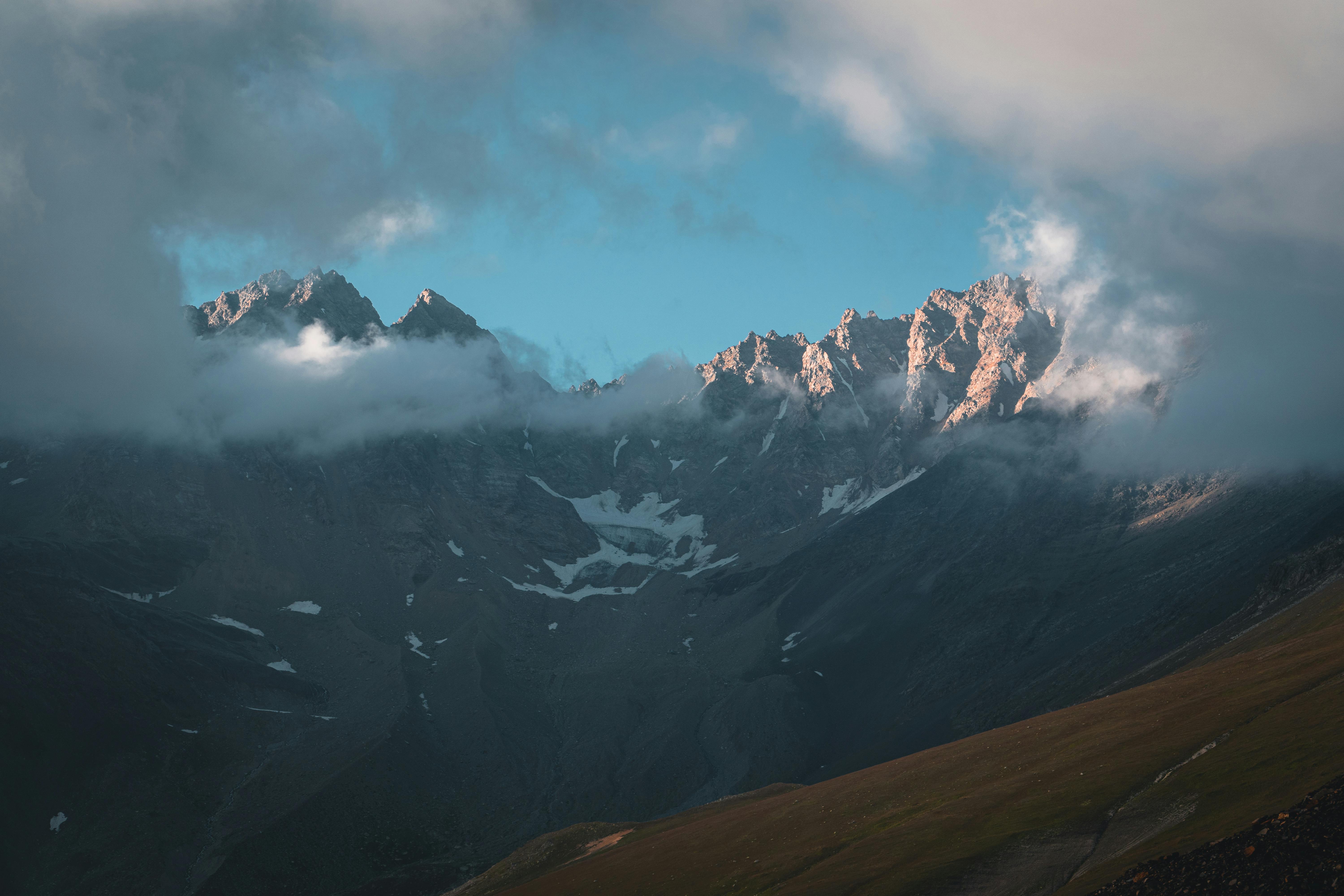 6000x4000 Mamison pas. North Ossetia. · Free