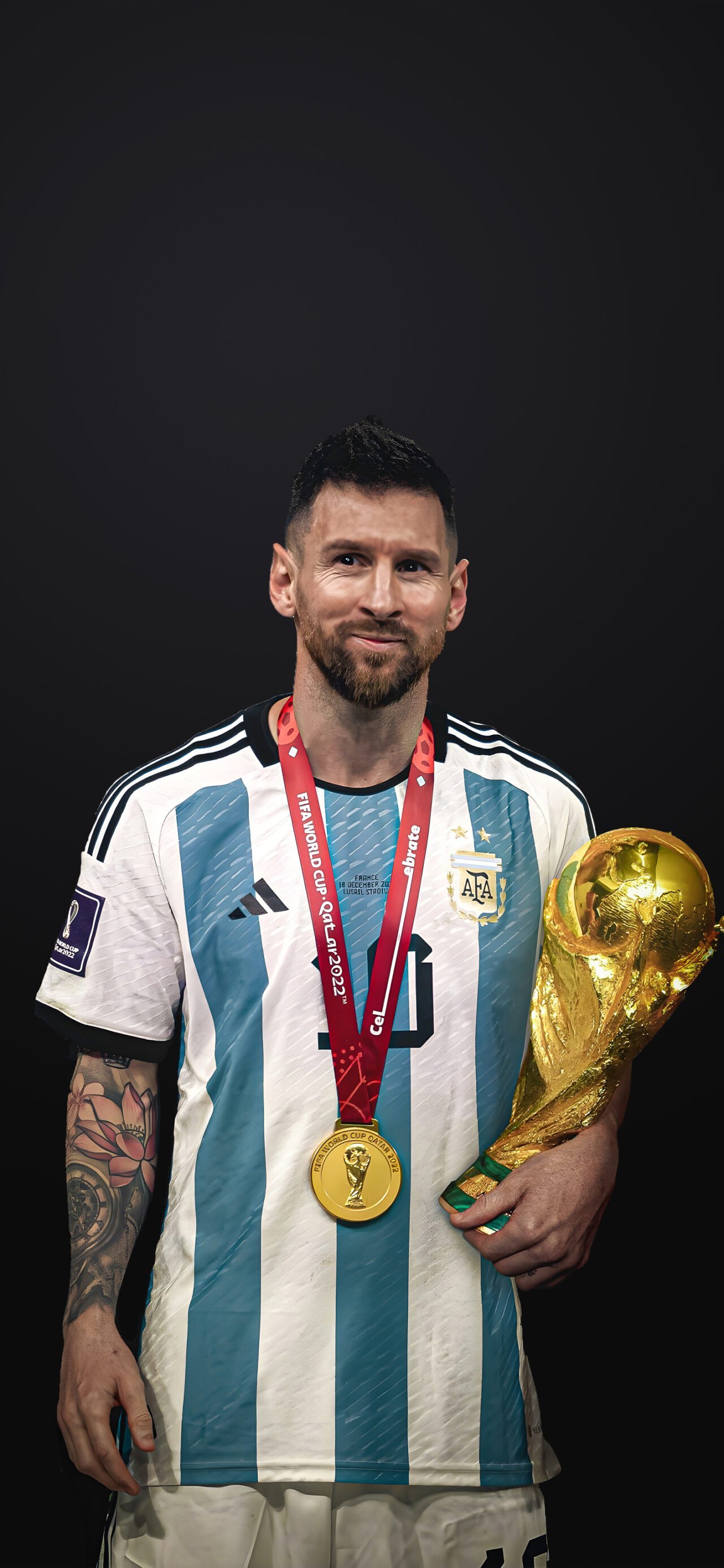 1280x2770 Messi Kissing World Cup Wallpaper
