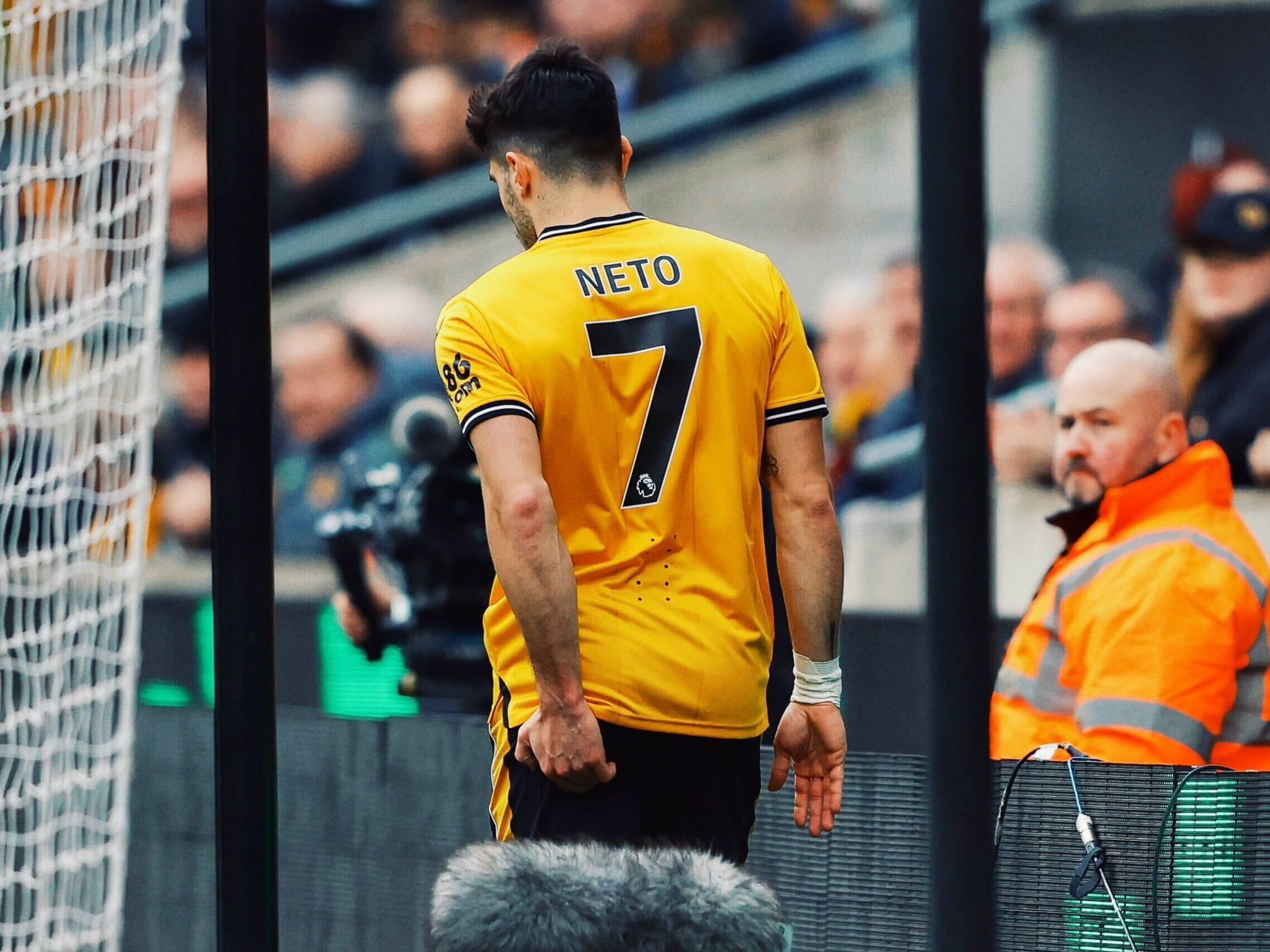 2048x1536 Fabrizio Romano Pedro Neto could be out until the end of the season due to new injury, as Wolves boss O'Neil confirms. “Pedro, potentially end of season for him”. “It's very similar