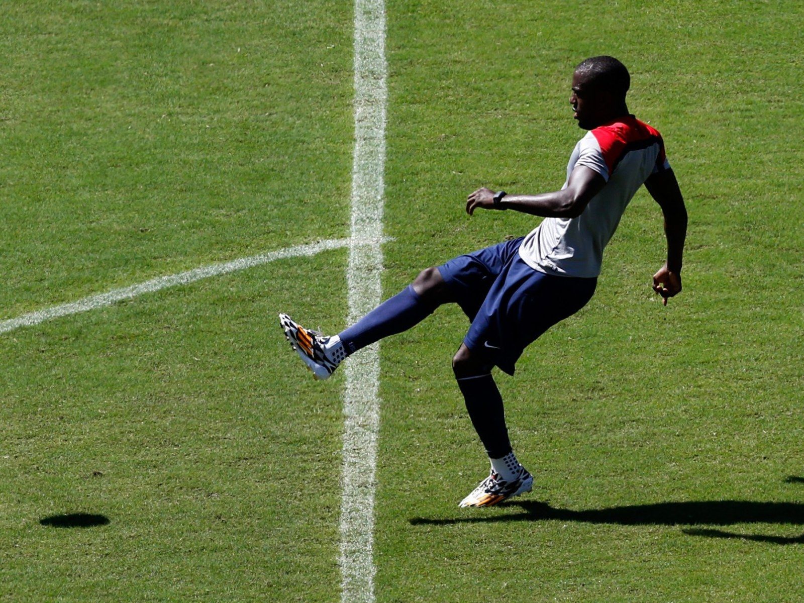1600x1200 Team U.S.A. World Cup 2014: Jozy Altidore Back for Team USA