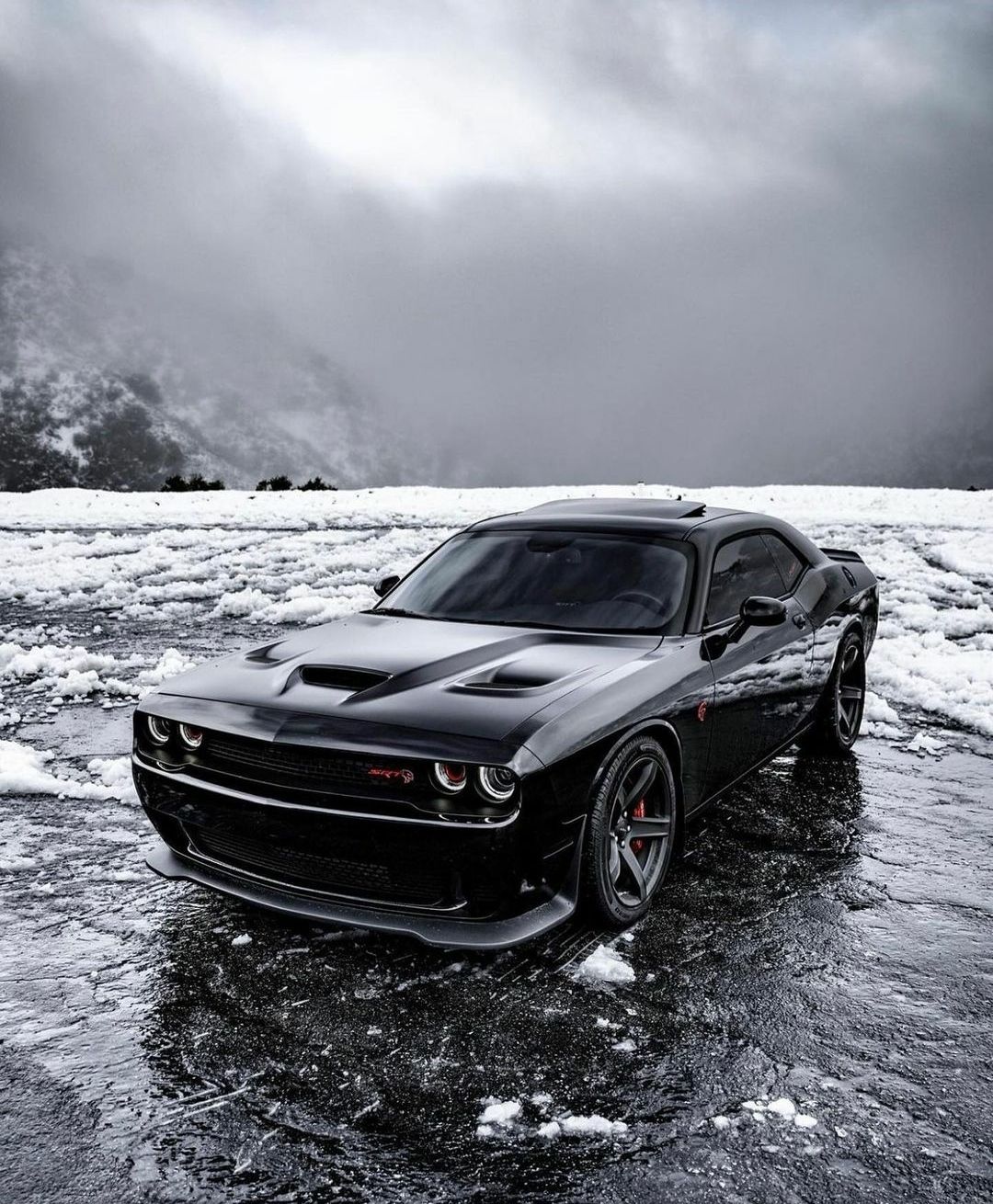 1080x1310 Mate black Dodge Challanger [1080x1310]