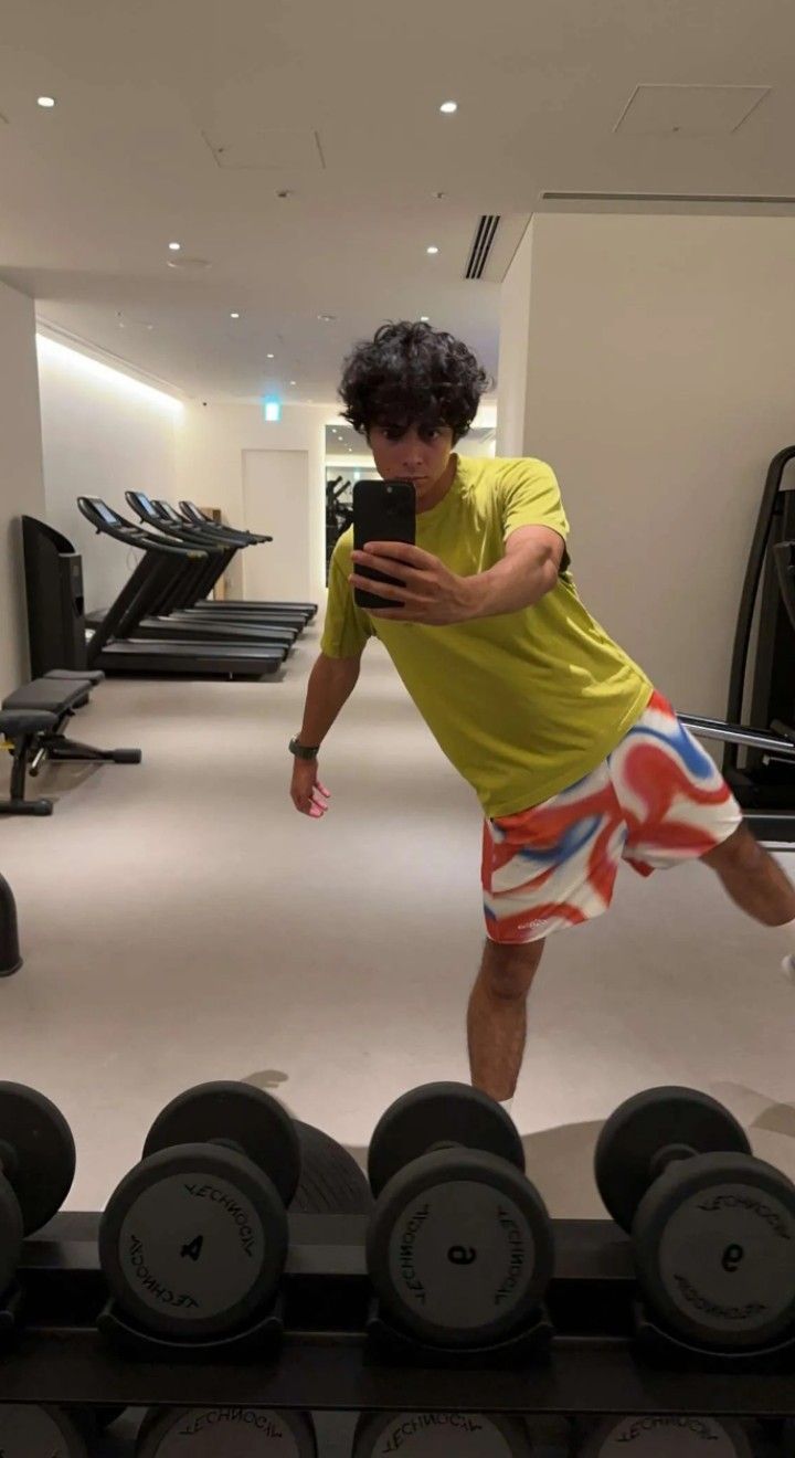 720x1320 ben in a gym